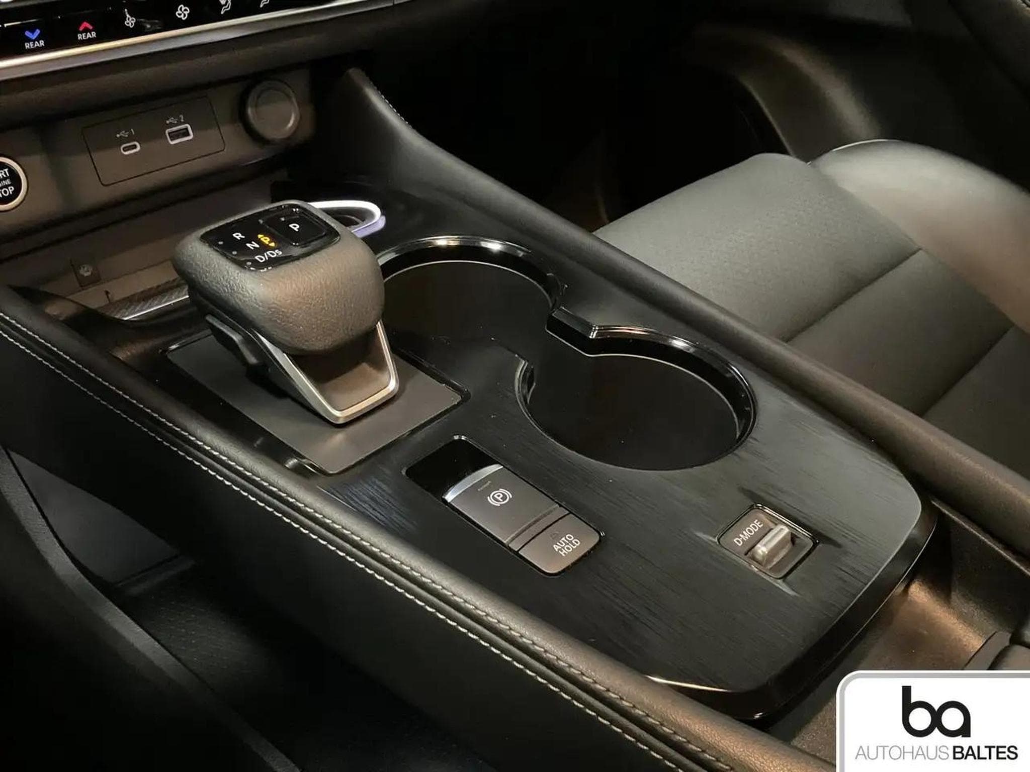 Nissan X-Trail (2024) - Photo 10