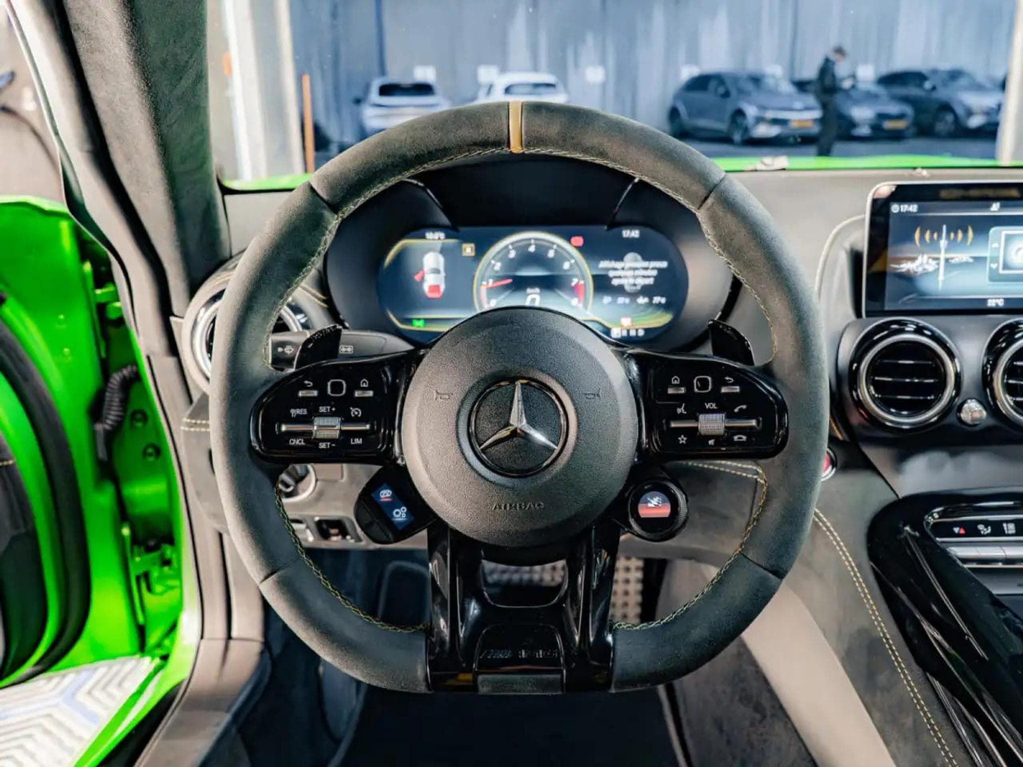 Mercedes AMG GT (2019) - Photo 11