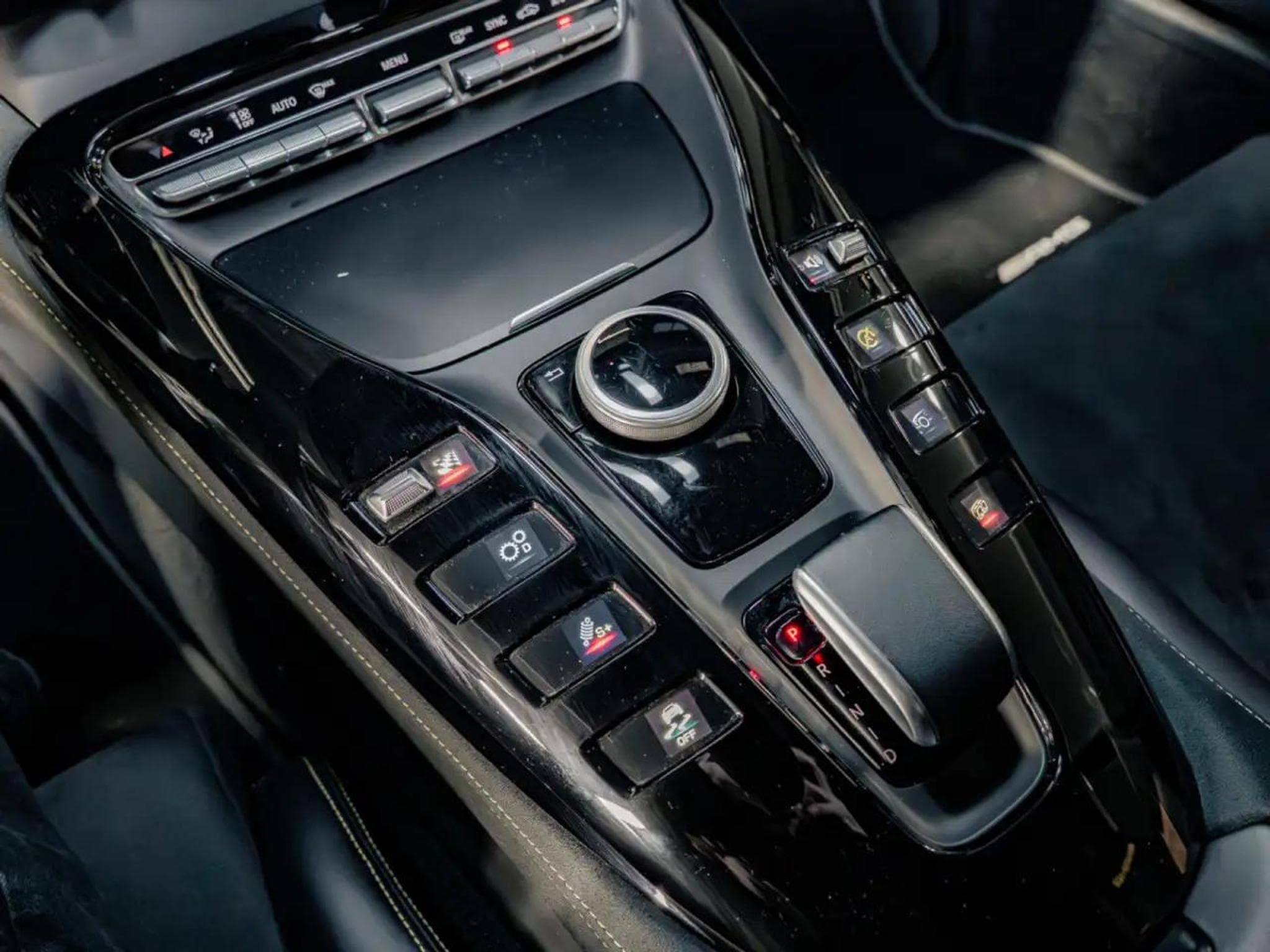 Mercedes AMG GT (2019) - Photo 15