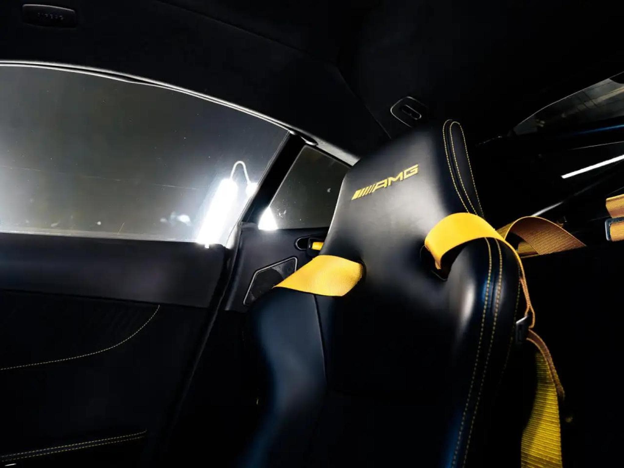 Mercedes AMG GT (2019) - Photo 17