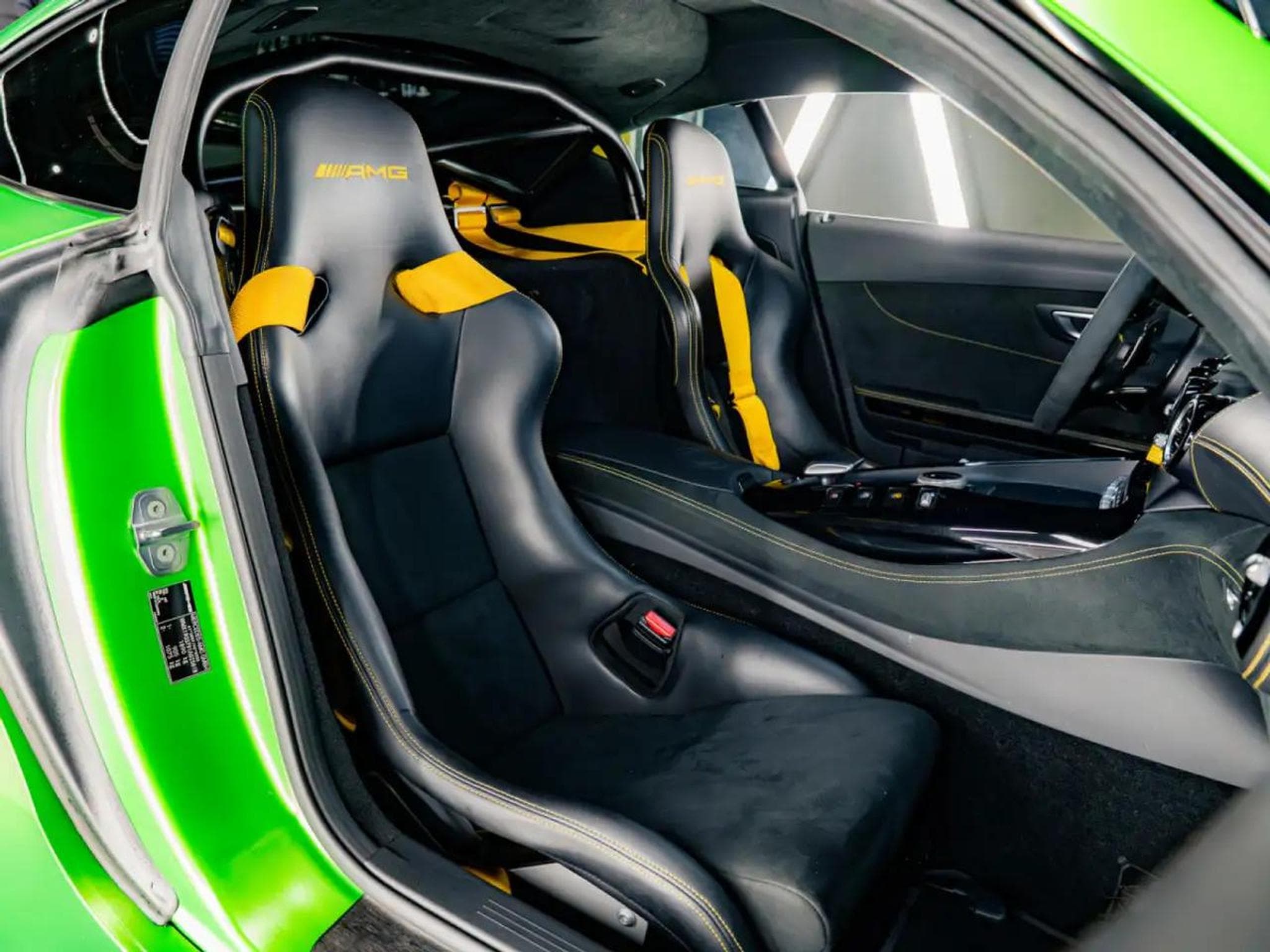 Mercedes AMG GT (2019) - Photo 19