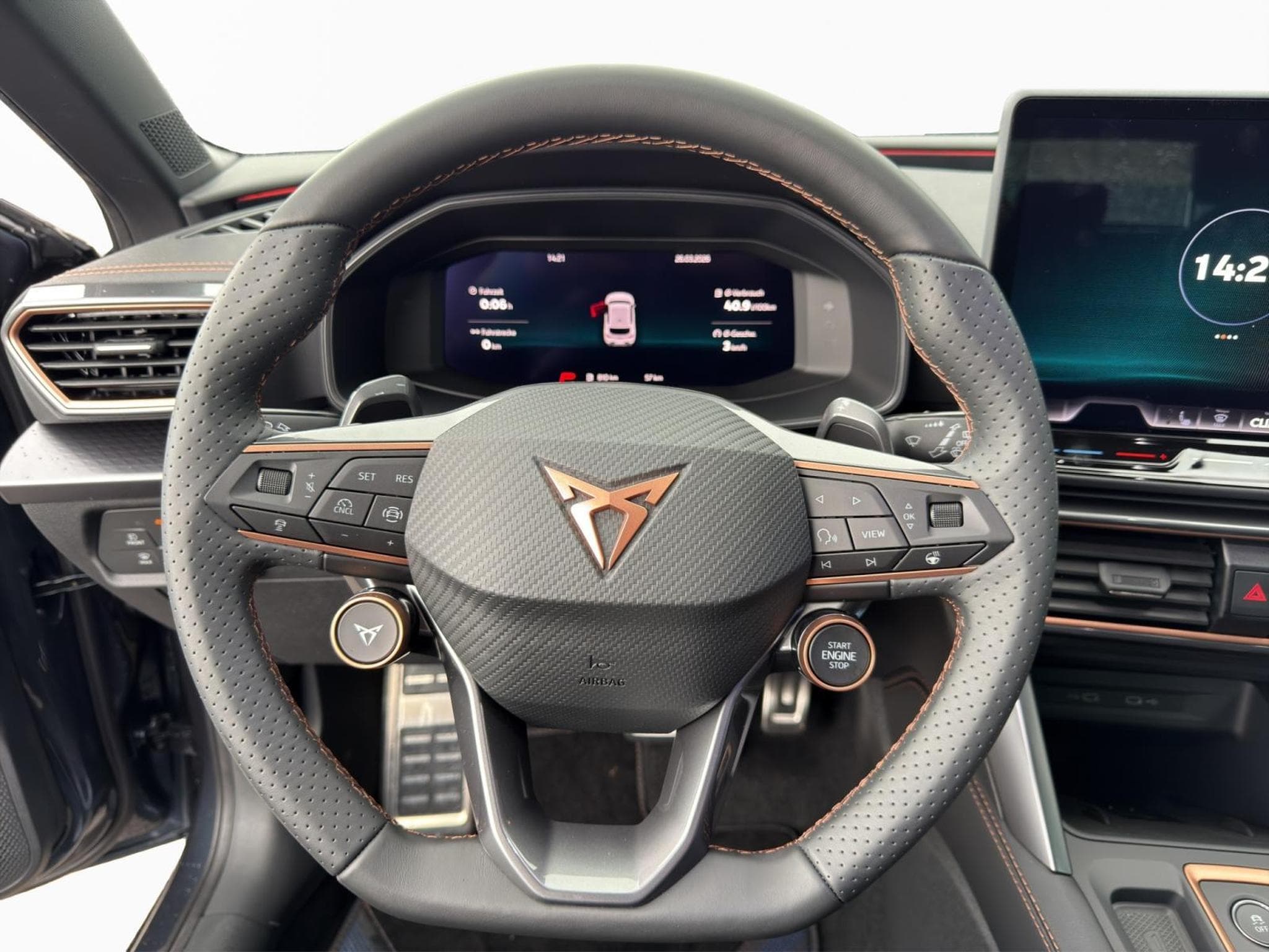 Cupra Leon eTSI (2026) - Photo 10