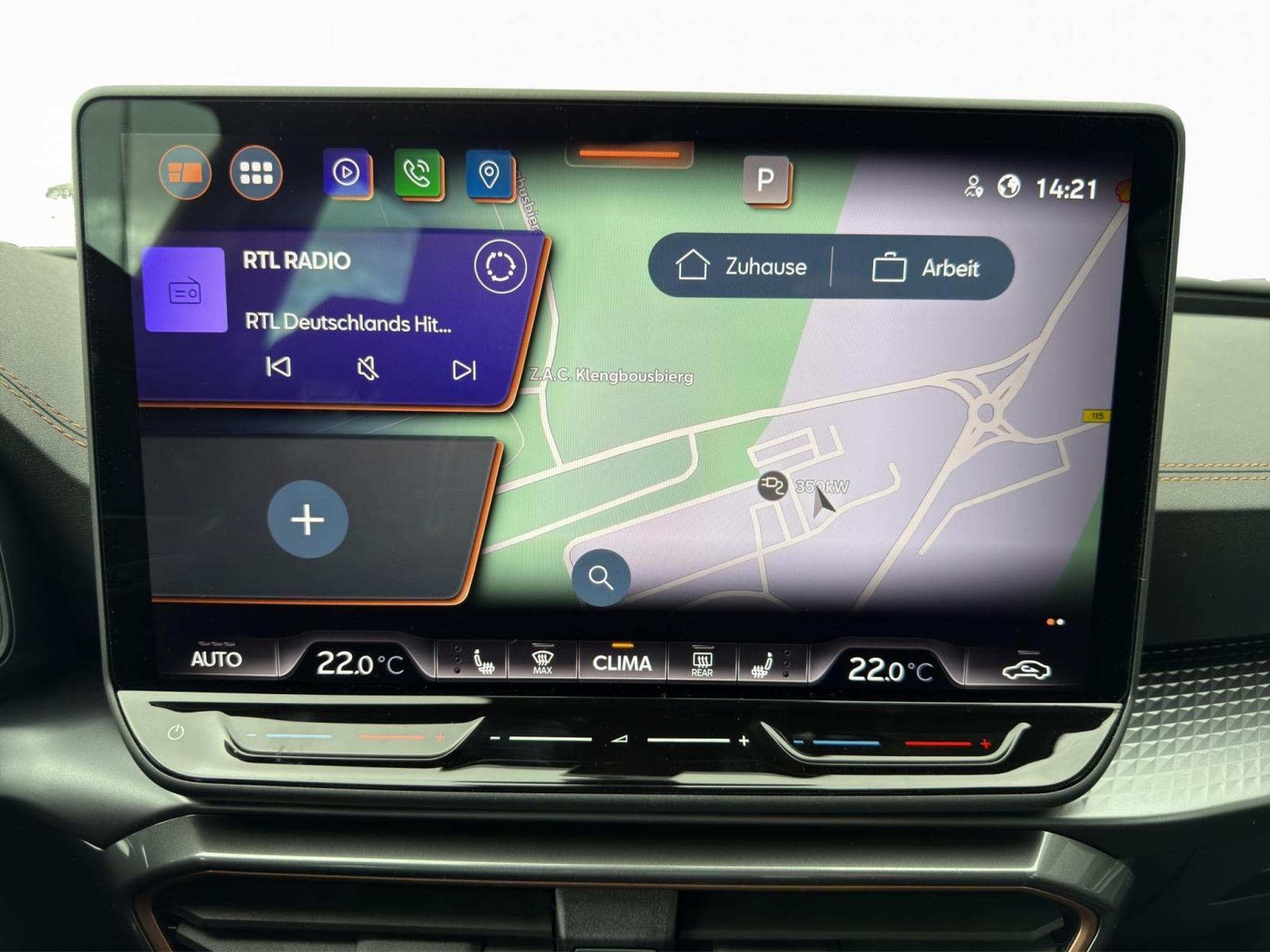 Cupra Leon eTSI (2026) - Photo 13