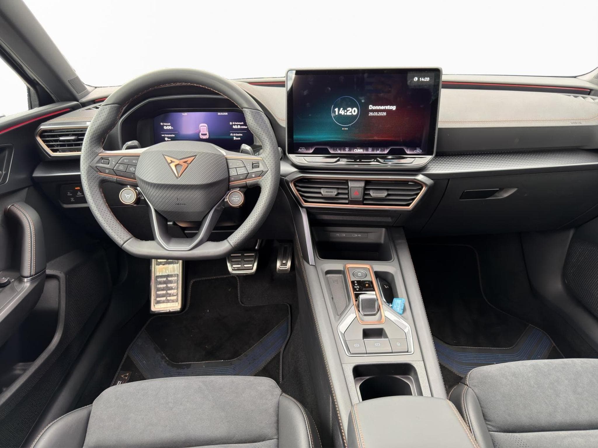 Cupra Leon eTSI (2026) - Photo 2