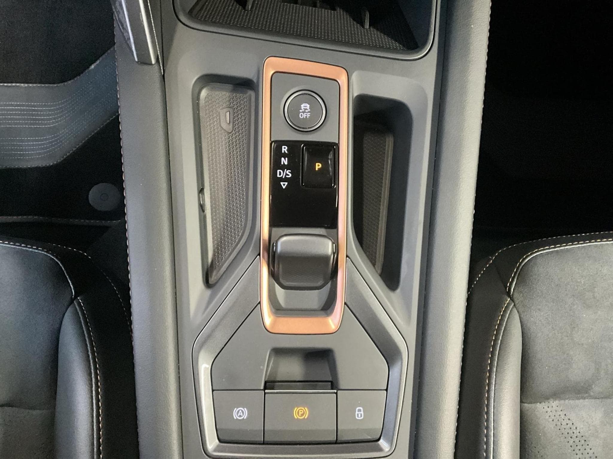 Cupra Formentor DSG+Int.Drive+Dinamica+Pure-Perf. (2025) - Photo 15