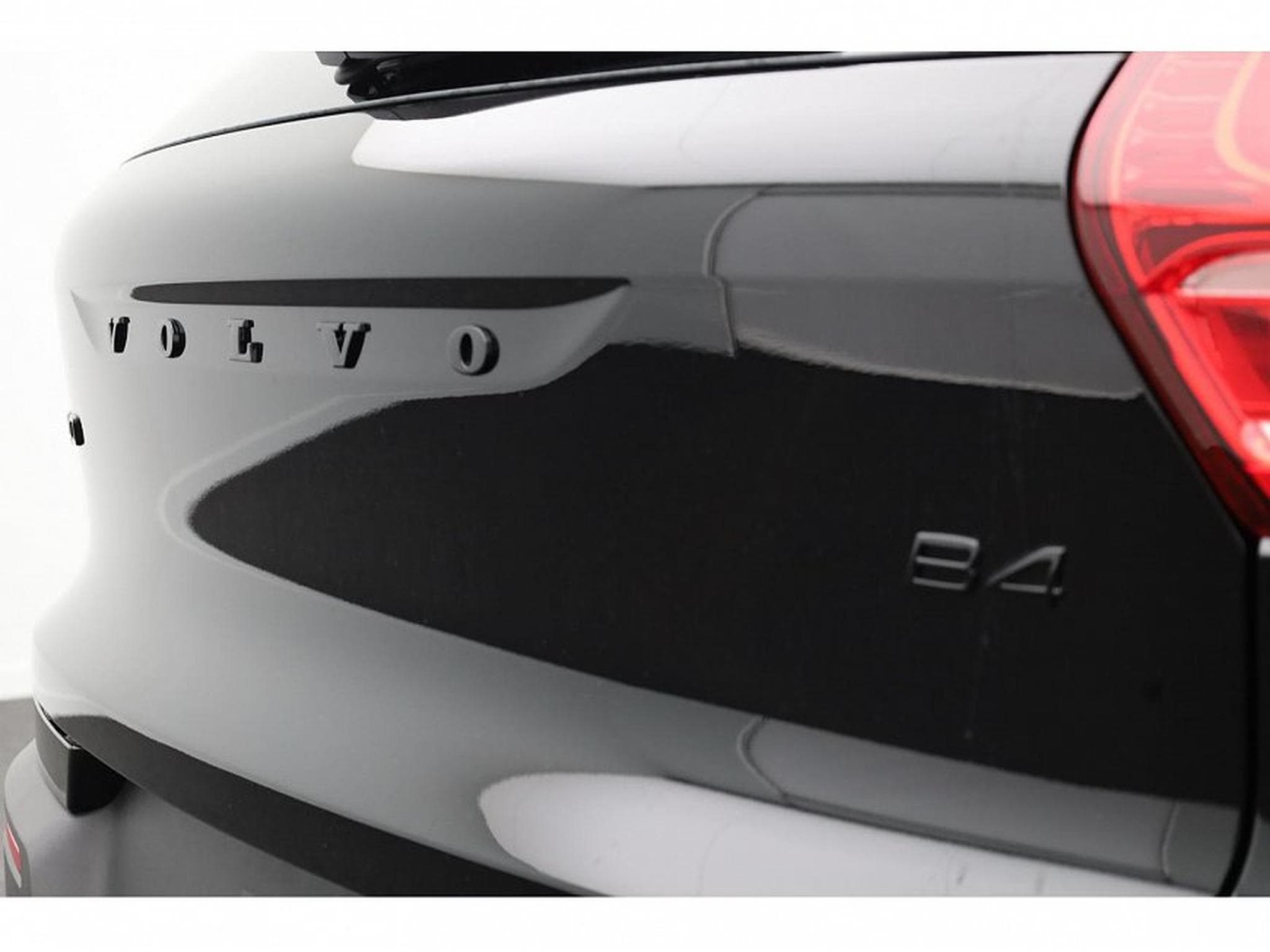 Volvo XC40 (2026) - Photo 9