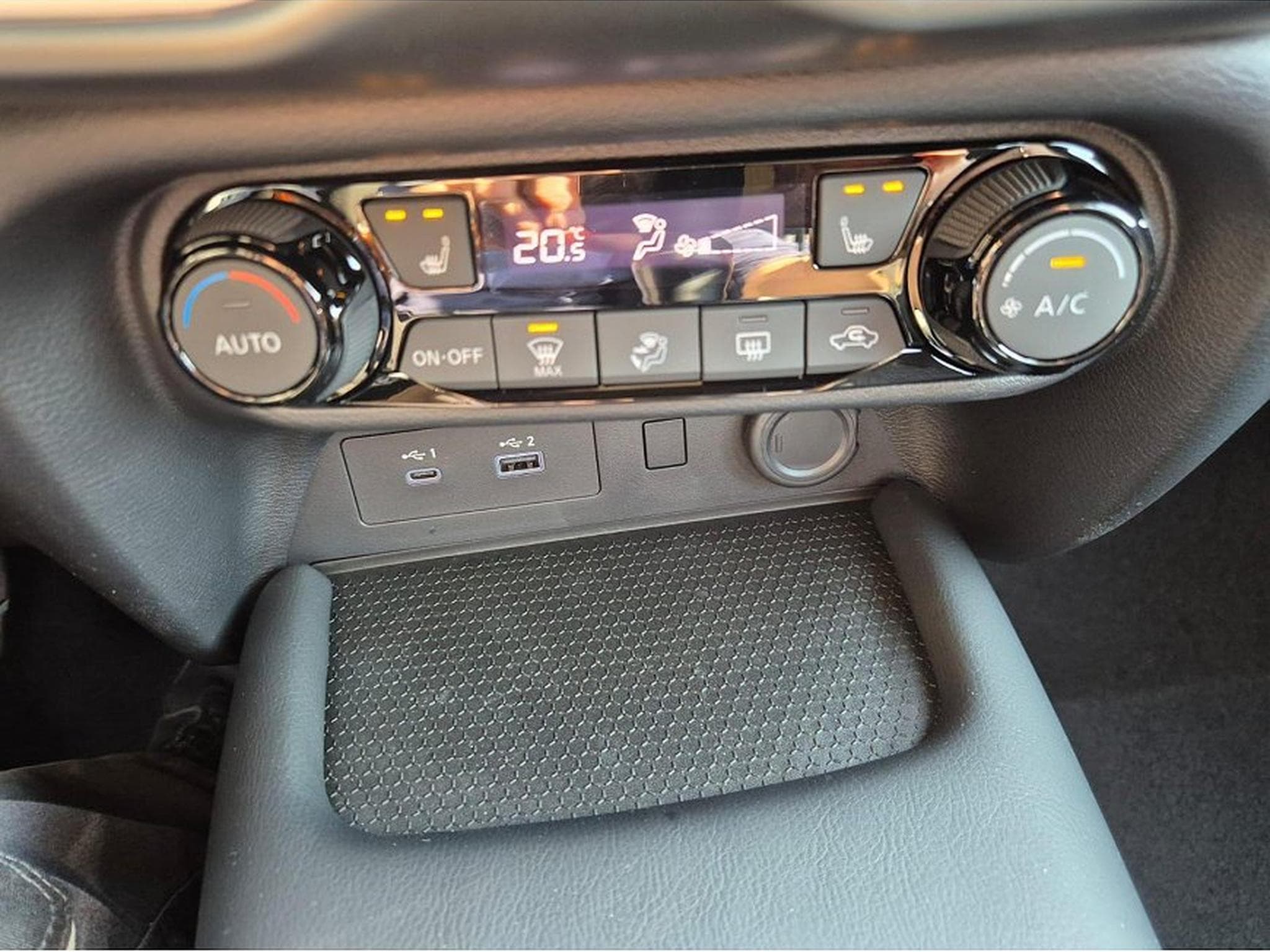 Nissan Juke (2026) - Photo 22