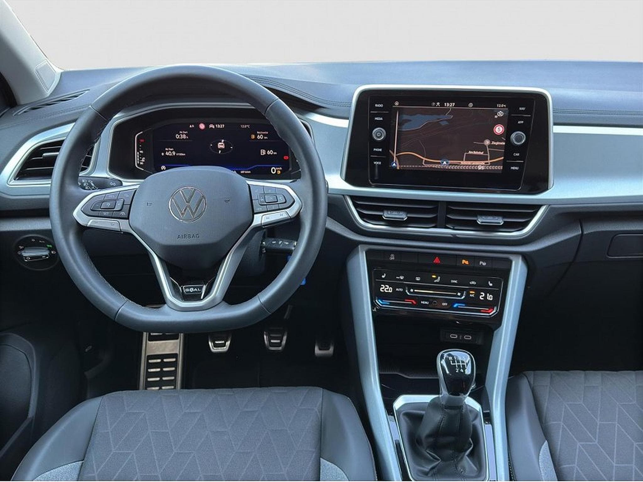 VW T-Roc (2025) - Photo 15