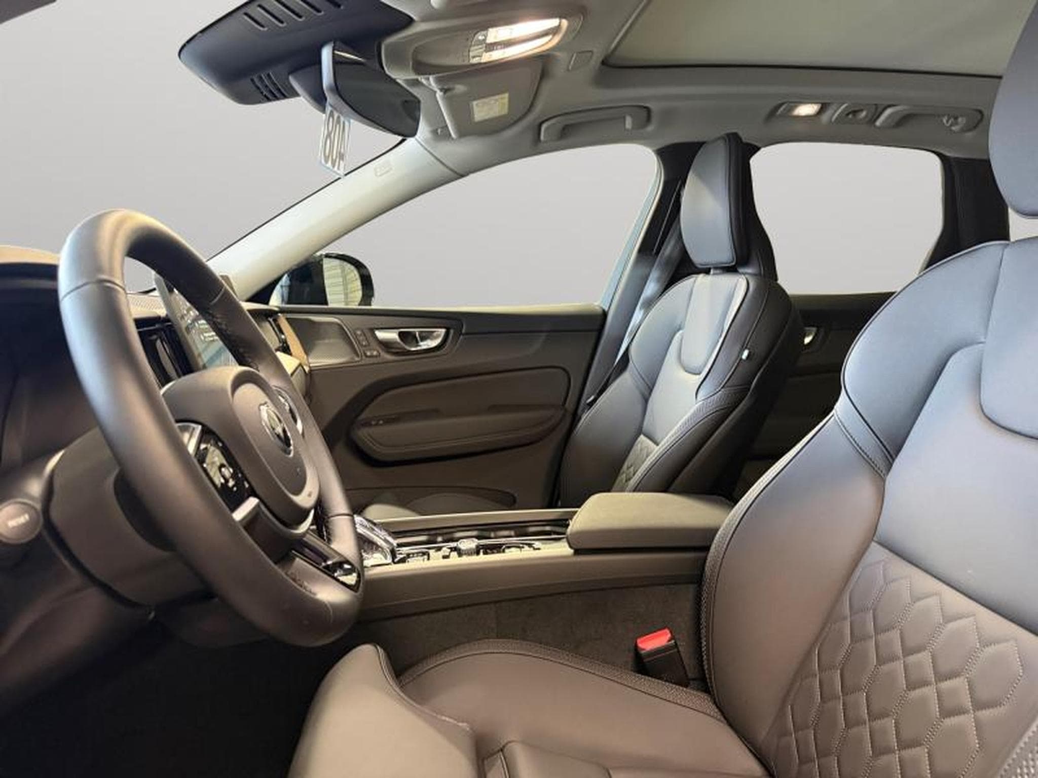 Volvo XC60 Facelift T6 Plus Dark / Hybride (2025) - Foto 9