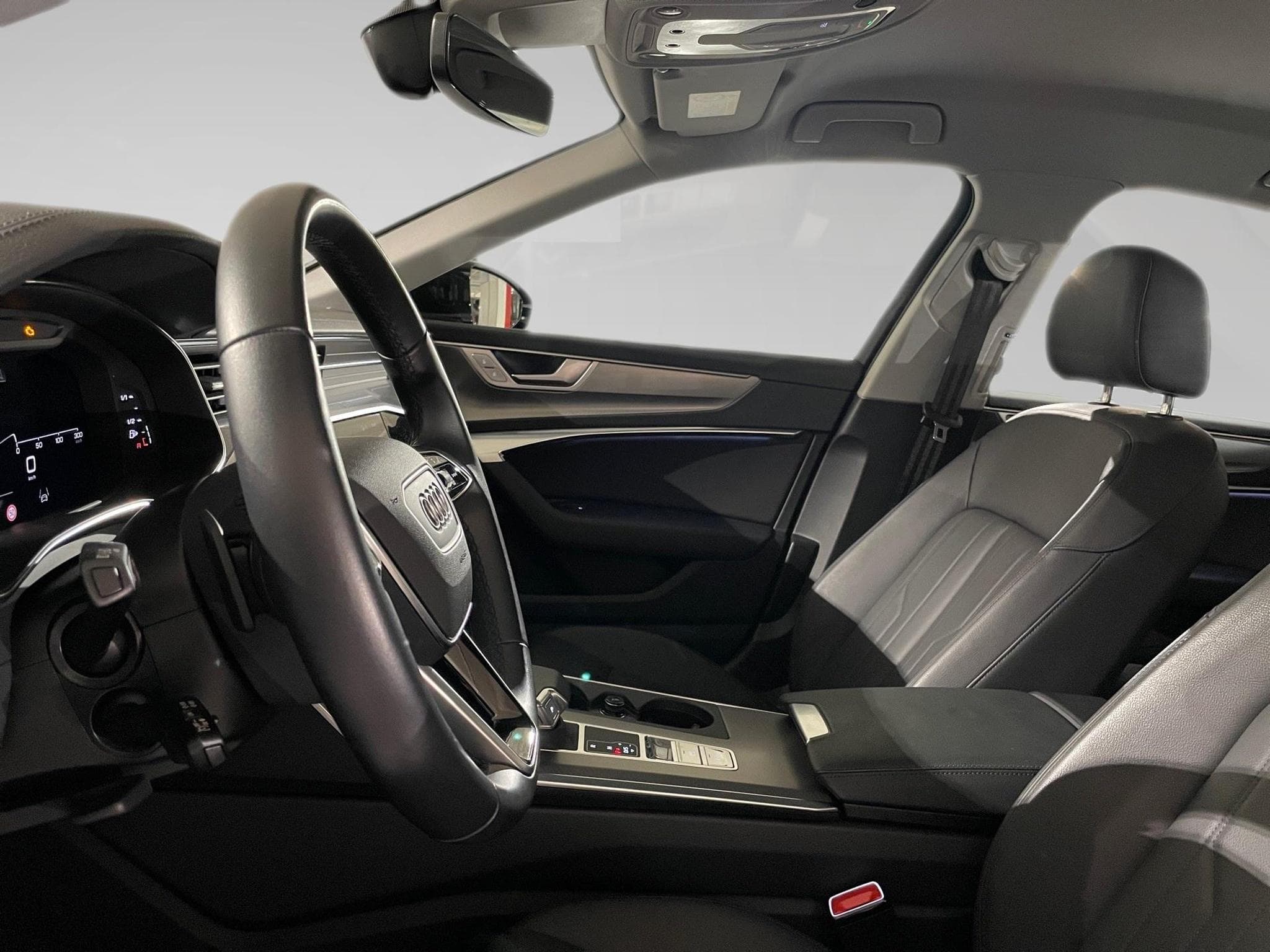 Audi A6 2.0 TDI Design (2022) - Photo 4