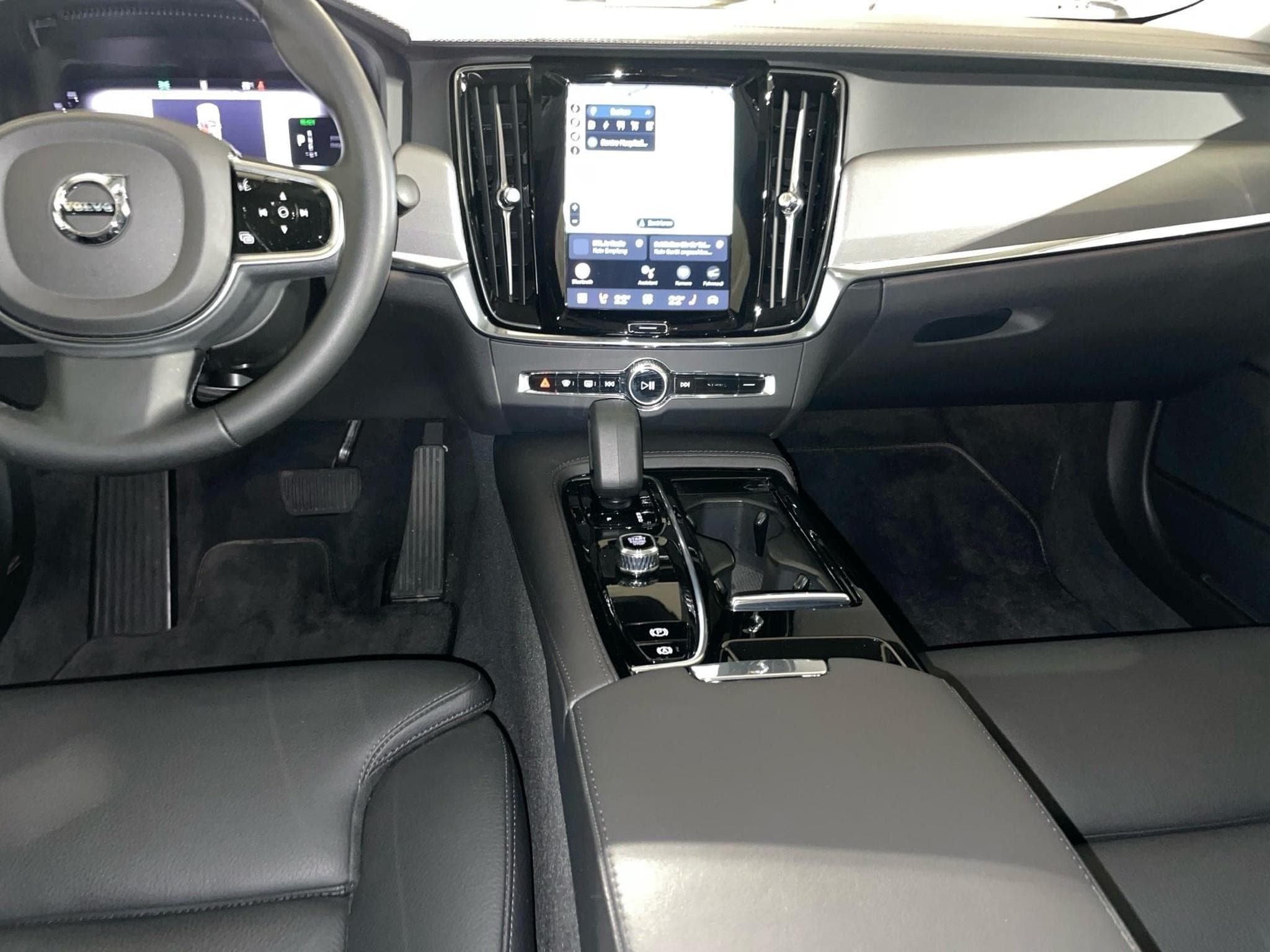 Volvo S90 2.0 T8 AWD Plus Dark / Hybride (2024) - Foto 10