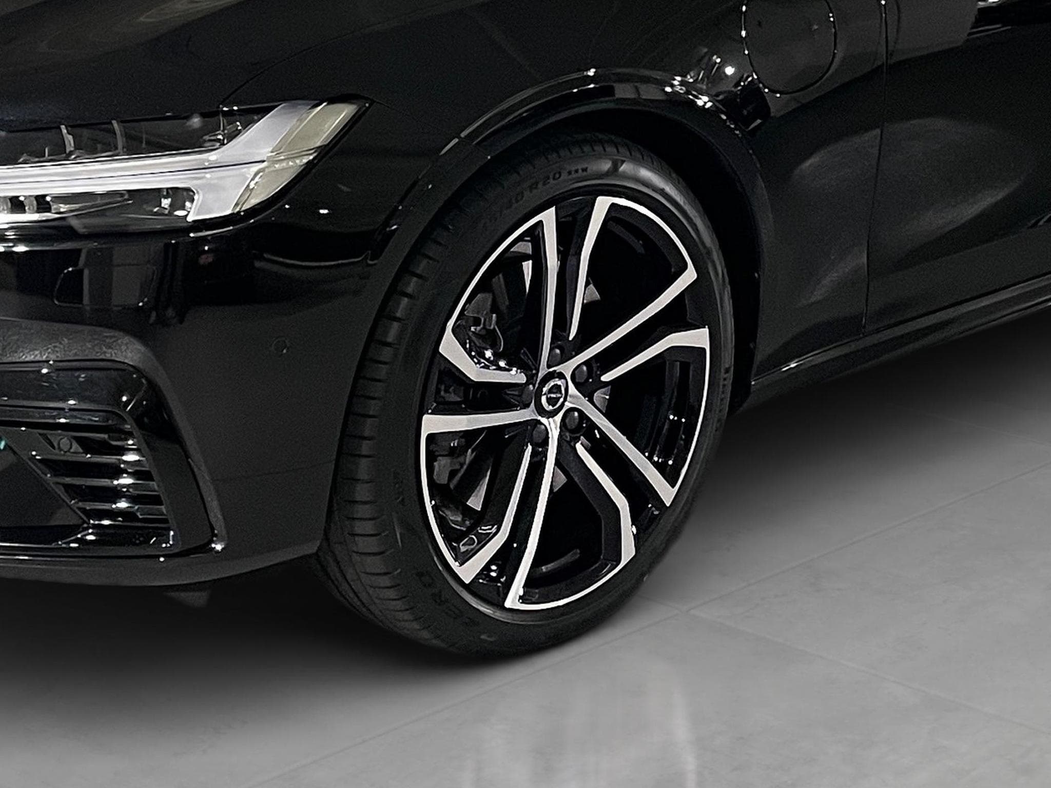 Volvo S90 2.0 T8 AWD Plus Dark / Hybride (2024) - Foto 22