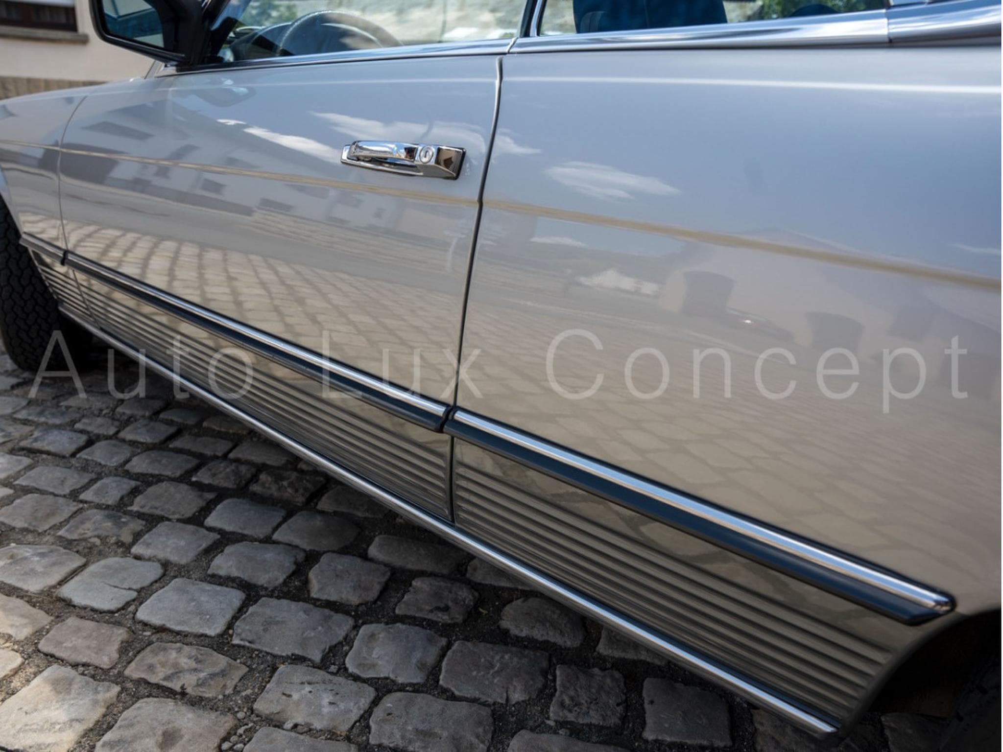 Mercedes 500 SLC (1982) - Photo 17