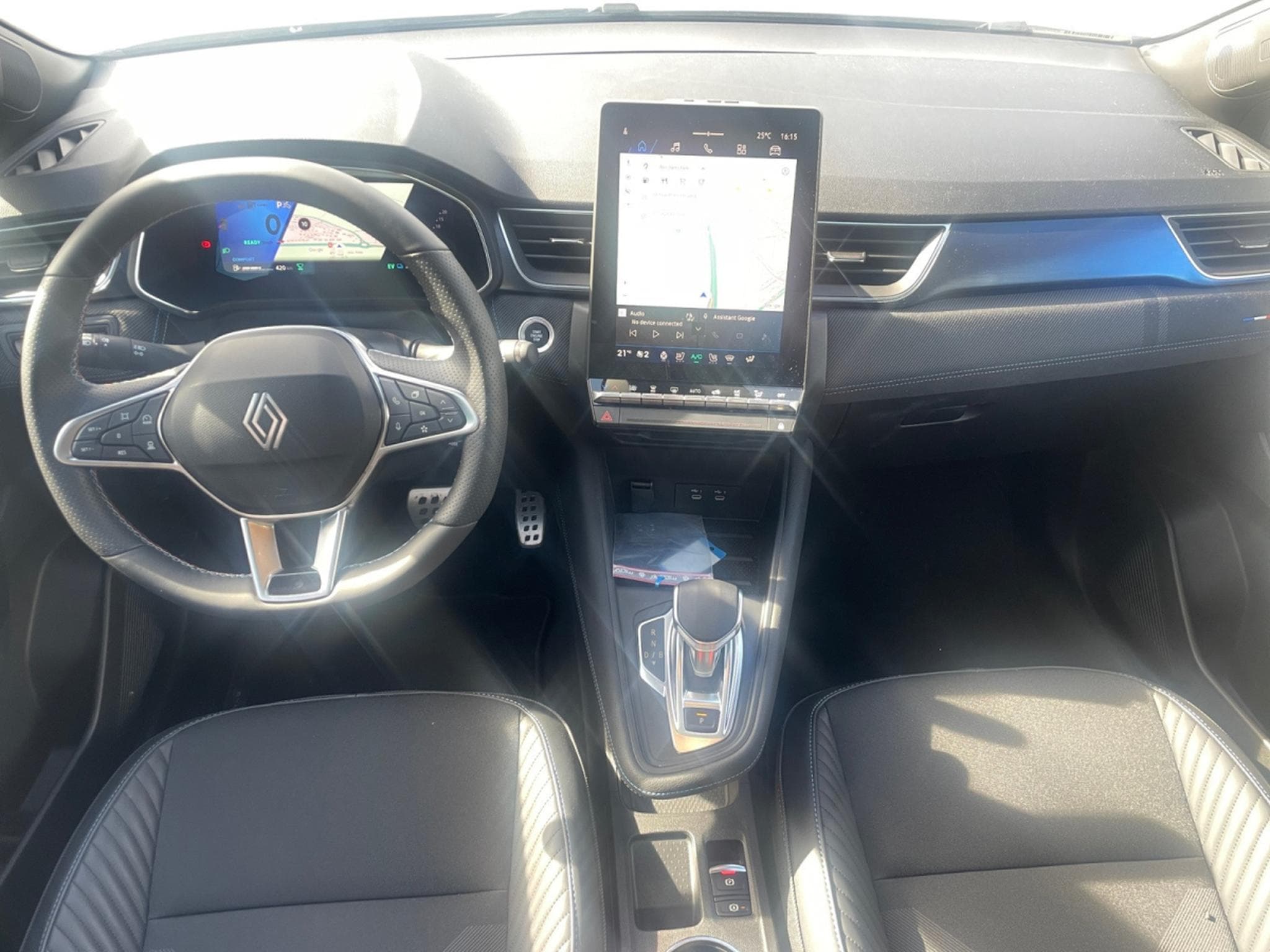 Renault Symbioz 1.6 Tce E-TECH Hybrid Esprit Alpine EDC (2025) - Photo 6