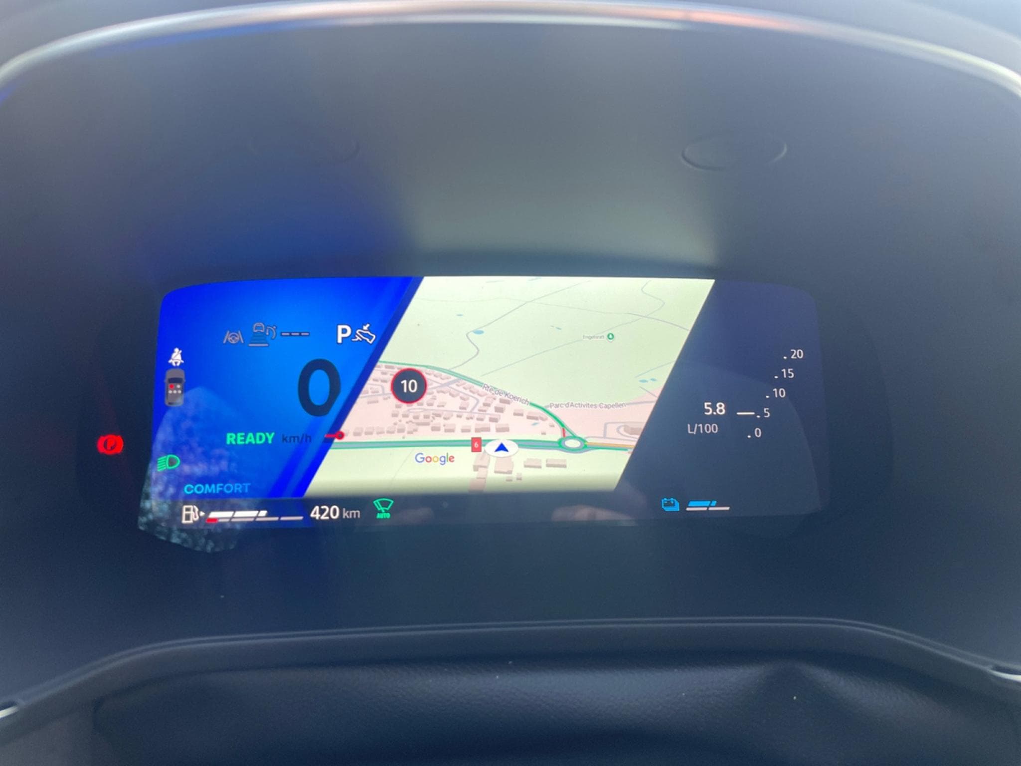 Renault Symbioz 1.6 Tce E-TECH Hybrid Esprit Alpine EDC (2025) - Photo 8