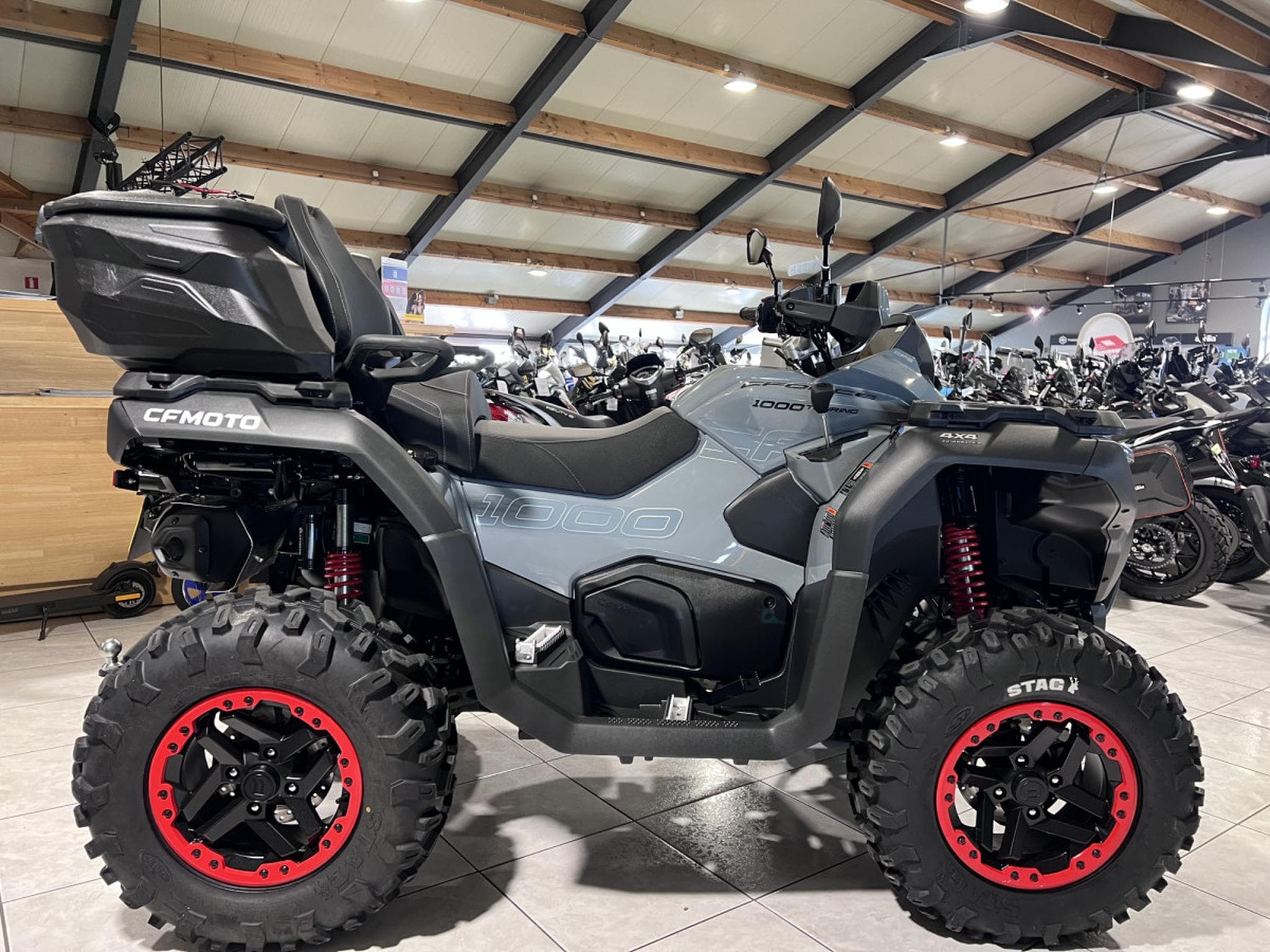 CF Moto CForce 1000 TOURING PREM. L7 (2025) - Foto 2