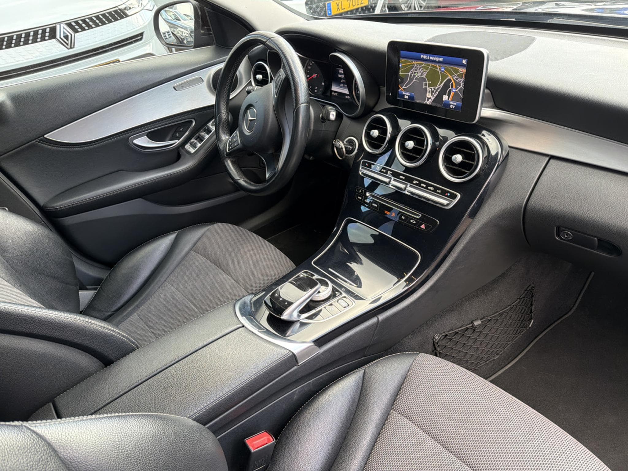 Mercedes C 200 CDI 136CV AUTO AVANTGARDE (2015) - Photo 11