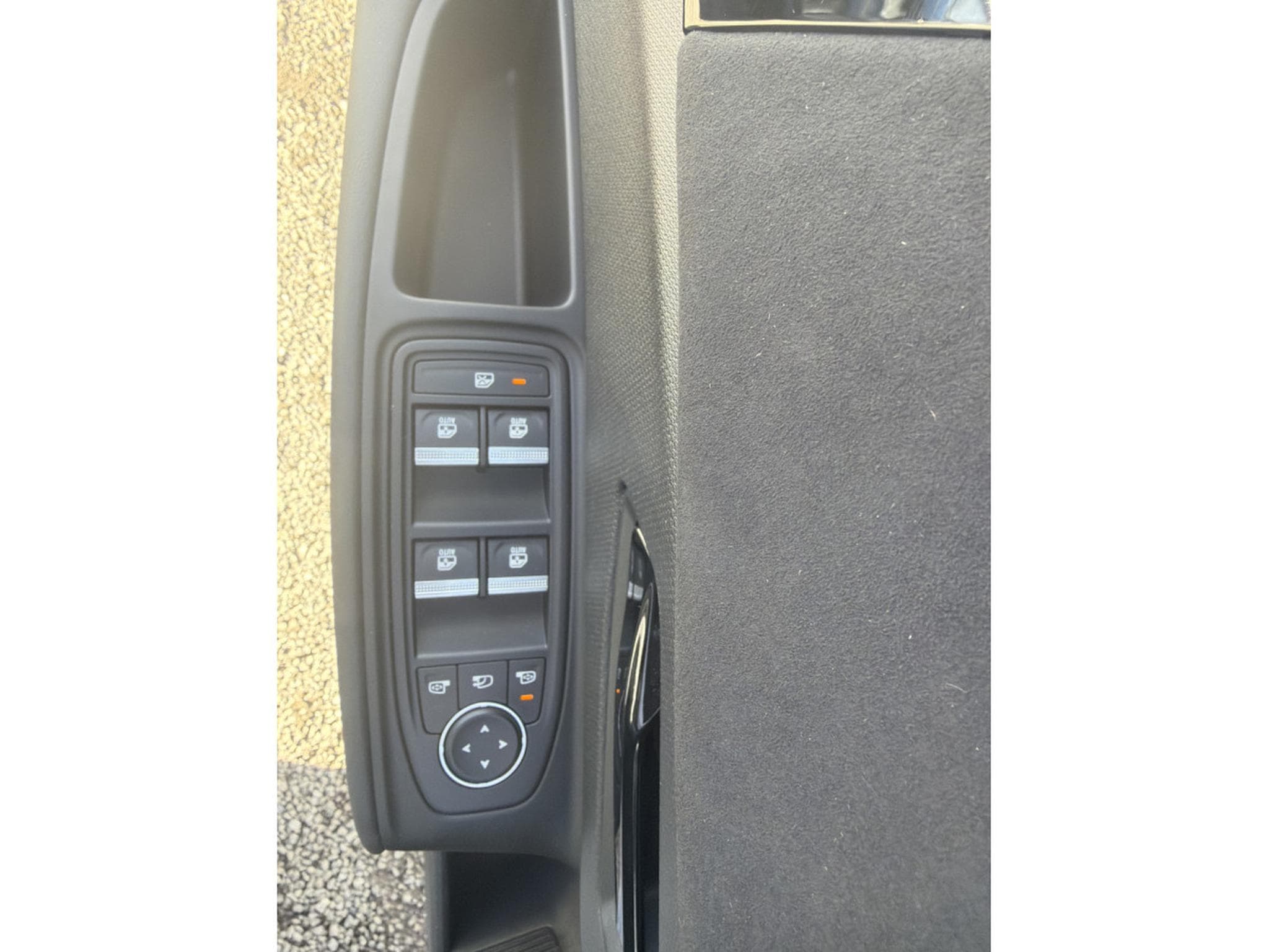 Renault Clio 1.8 TCE FULL HYBRID E-TECH 160 ESPRIT ALPINE (2026) - Photo 12