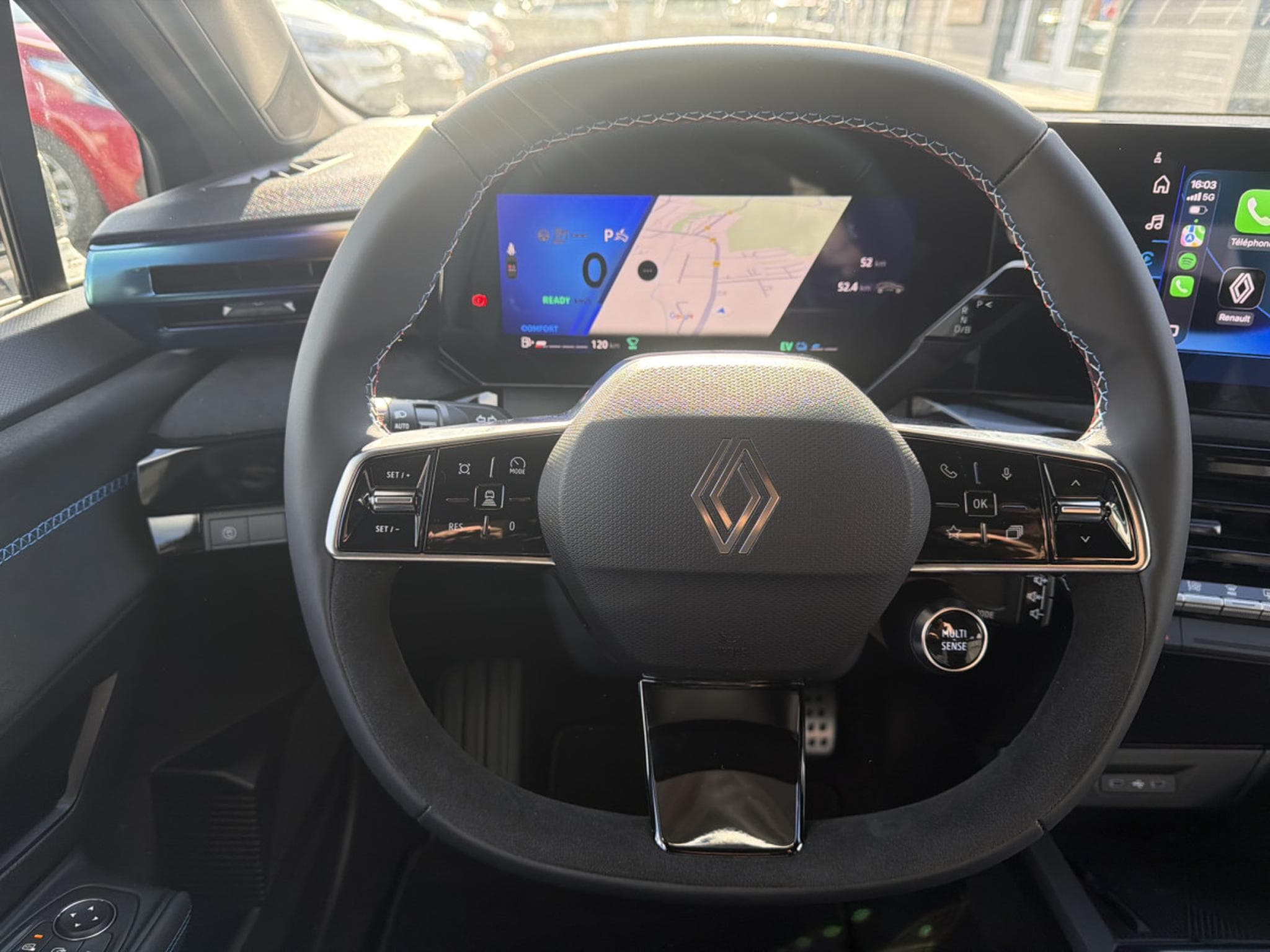 Renault Clio 1.8 TCE FULL HYBRID E-TECH 160 ESPRIT ALPINE (2026) - Photo 16