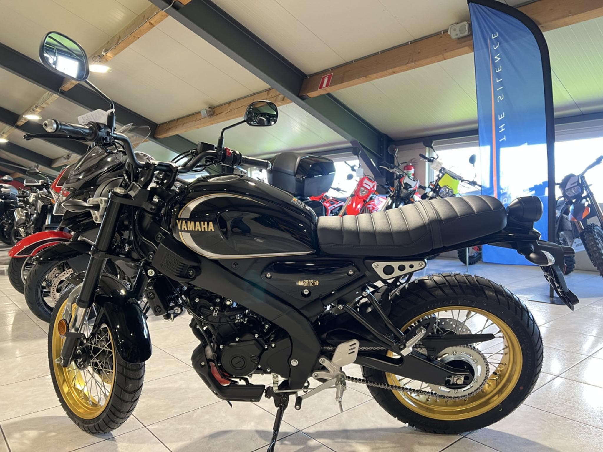 Yamaha XSR Legacy (2026) - Foto 4