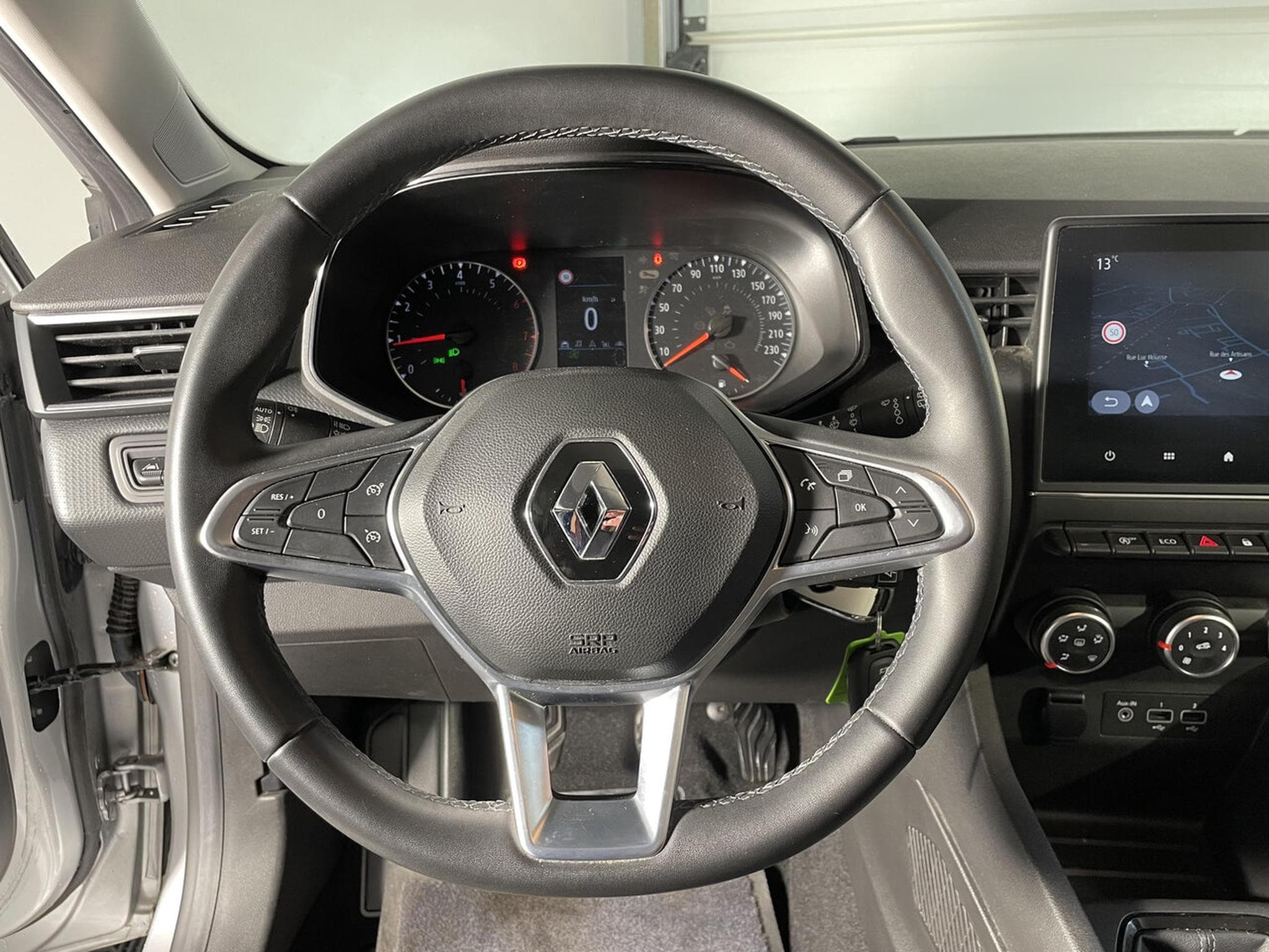 Renault Clio V 1.0 TCE 90 CORPORATE GPS CARPLAY (2021) - Photo 7