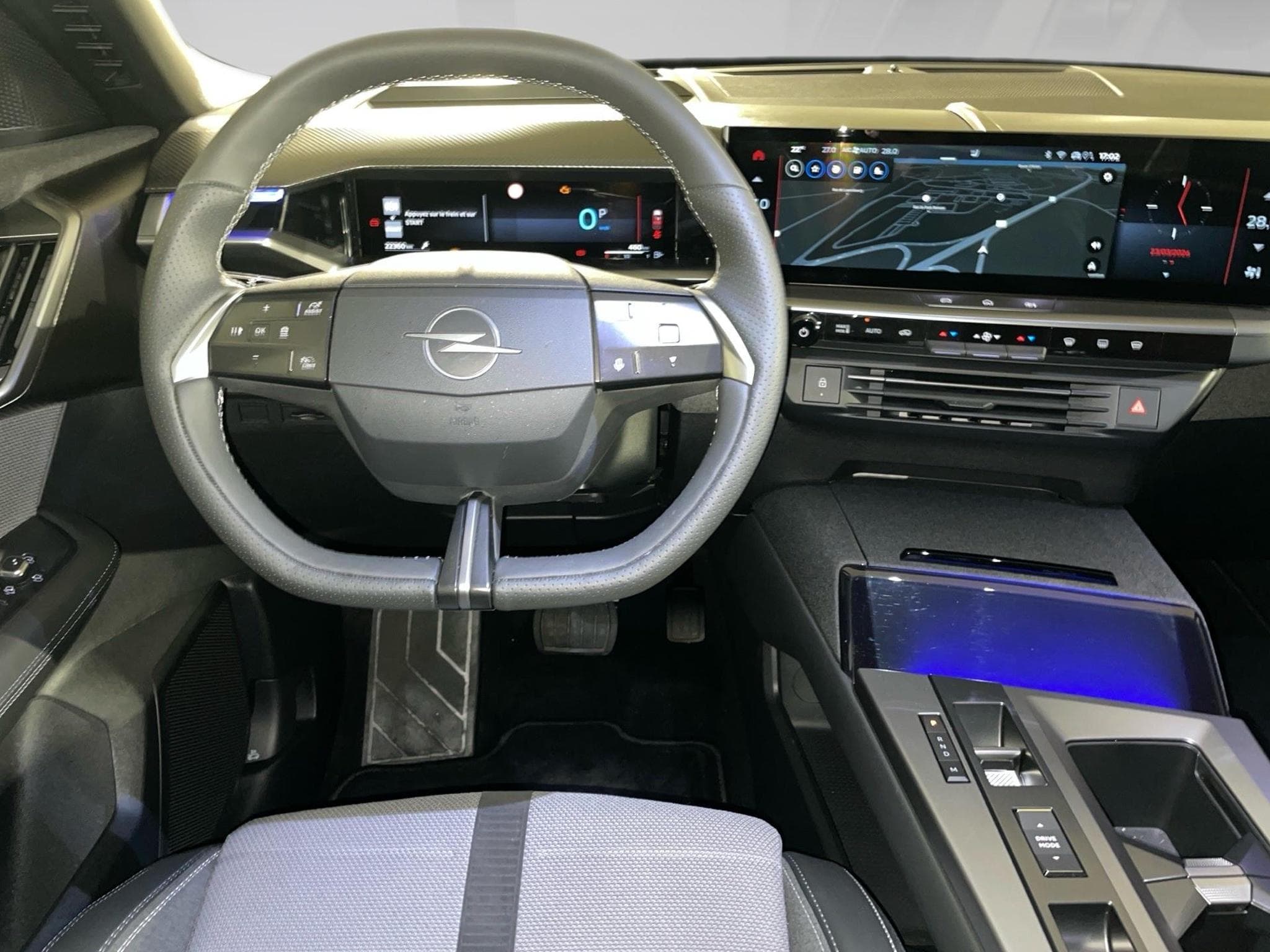 Opel Grandland 1.2 GS HYBRIDE (2025) - Photo 6