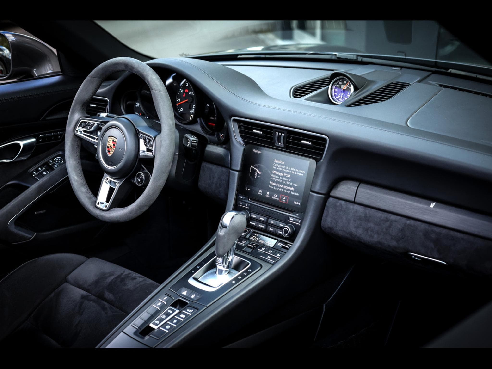 Porsche 911 (991.2) CARRERA GTS CABRIOLET PDK – PORSCHE APPROVED 01/2027 (2018) - Photo 20