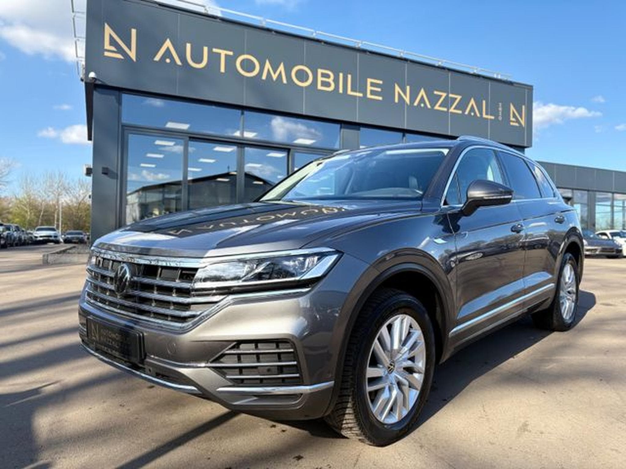 VW Touareg TOUAREG ELEGANCE 4MOTION *KAMERA*1.HAND*TOP* (2023) - Foto 2