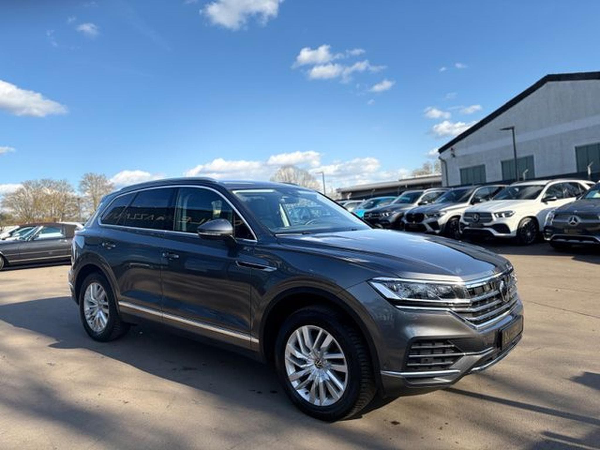 VW Touareg TOUAREG ELEGANCE 4MOTION *KAMERA*1.HAND*TOP* (2023) - Foto 5