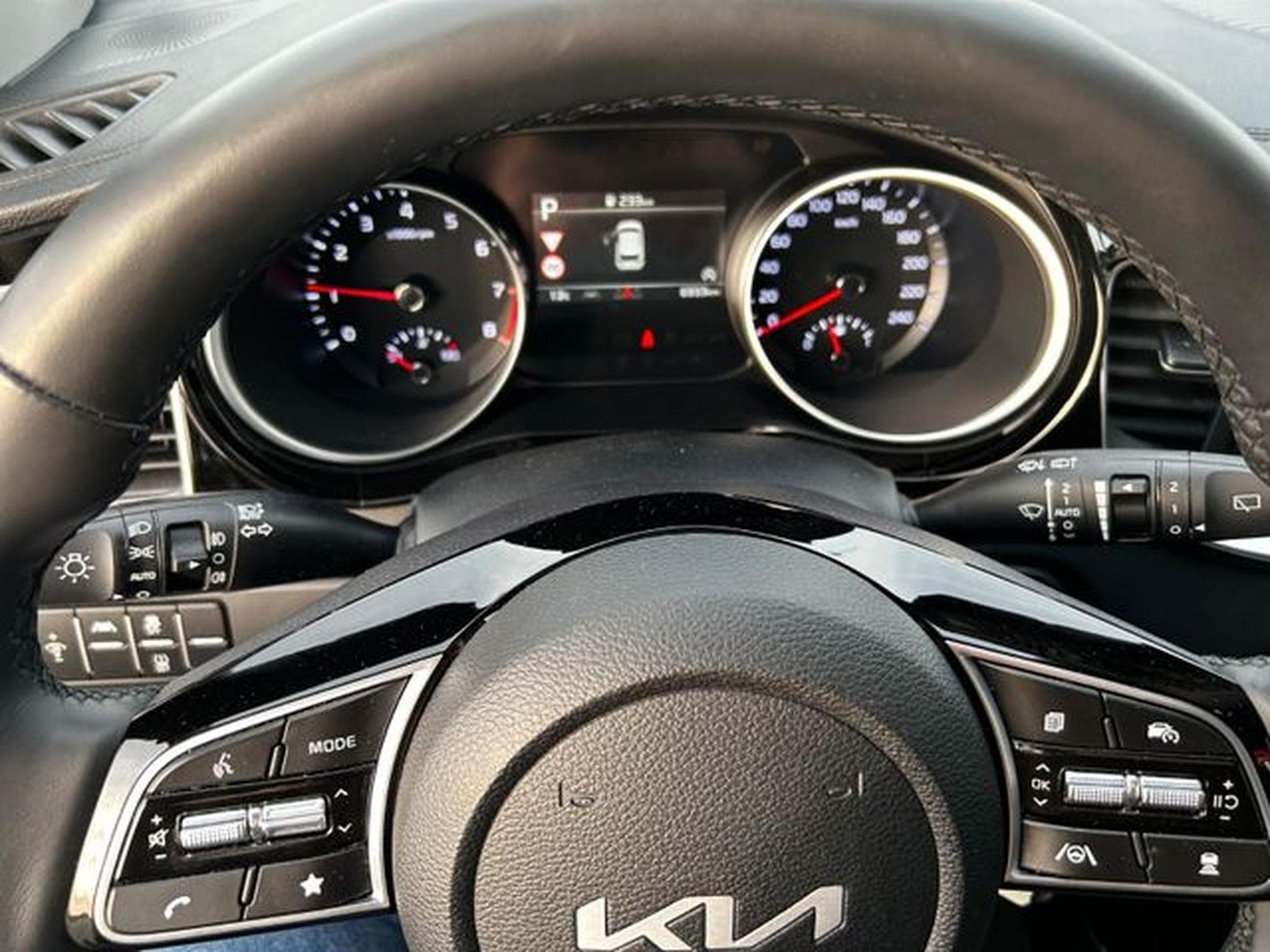 Kia Ceed Ceed 1.5 T-GDI DCT Vision Komfort+ Navi Kamera (2024) - Photo 14