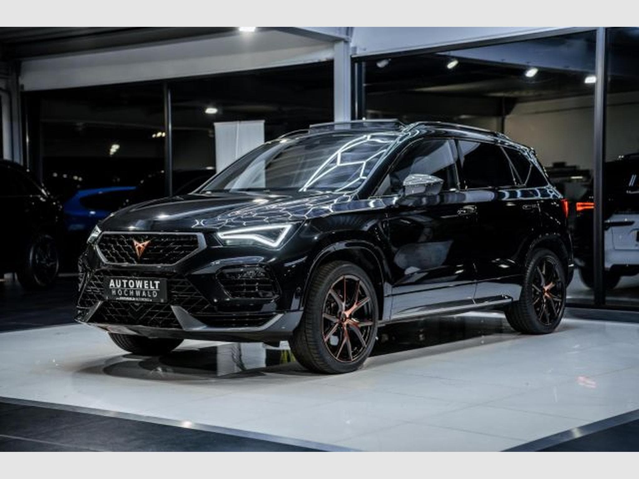 Cupra Ateca Ateca VZ 2.0 TSI DSG 4D NAVI LED RFK AHK PANO SS (2024) - Photo 4