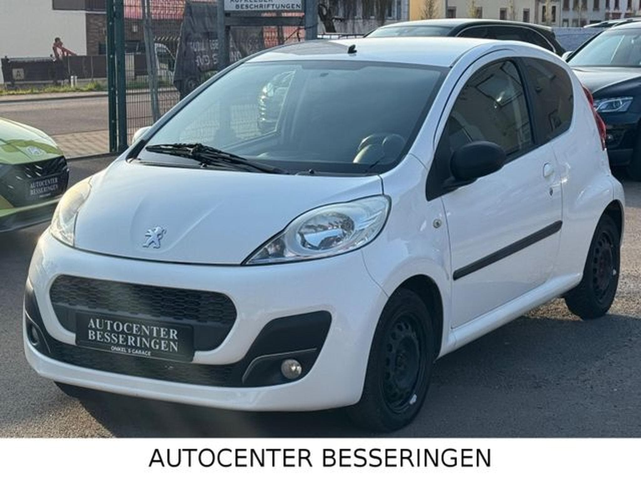 Peugeot 107 107 Active * AUTOMATIK * TÜV NEU * (2013) - Foto 1