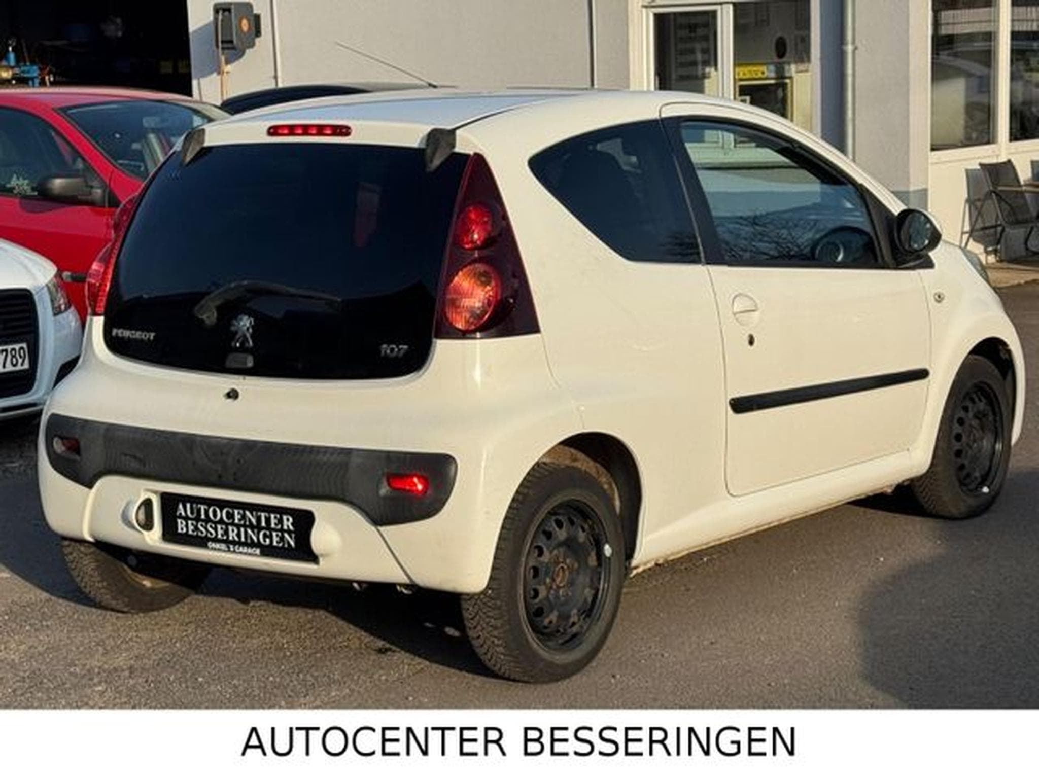 Peugeot 107 107 Active * AUTOMATIK * TÜV NEU * (2013) - Foto 3