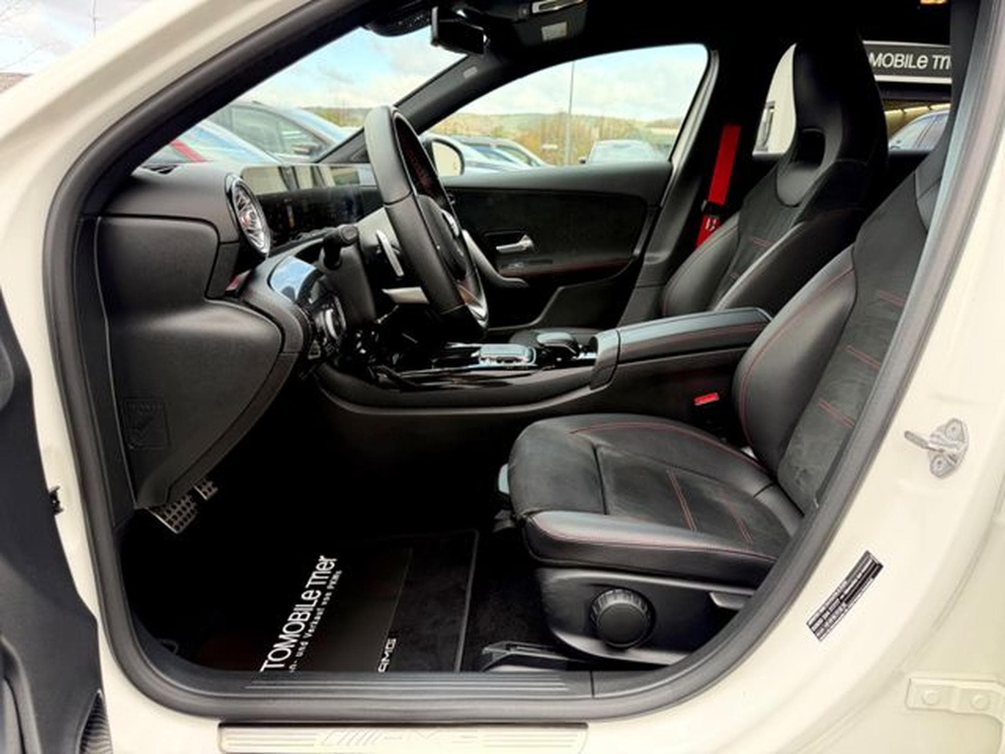 Mercedes A 35 AMG A 35 AMG 4Matic /NAVI/LED/CAM/GARANTIE/ (2019) - Foto 7