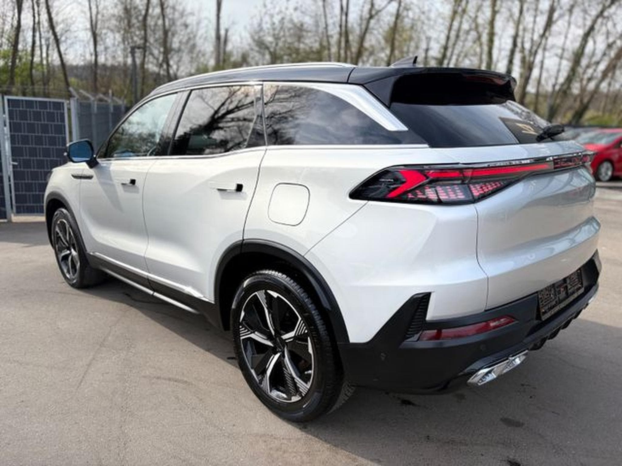 BAIC Beijing X75 Beijing X75 *NAVI*PNAO*LEDER*KAMERA* (2024) - Foto 10