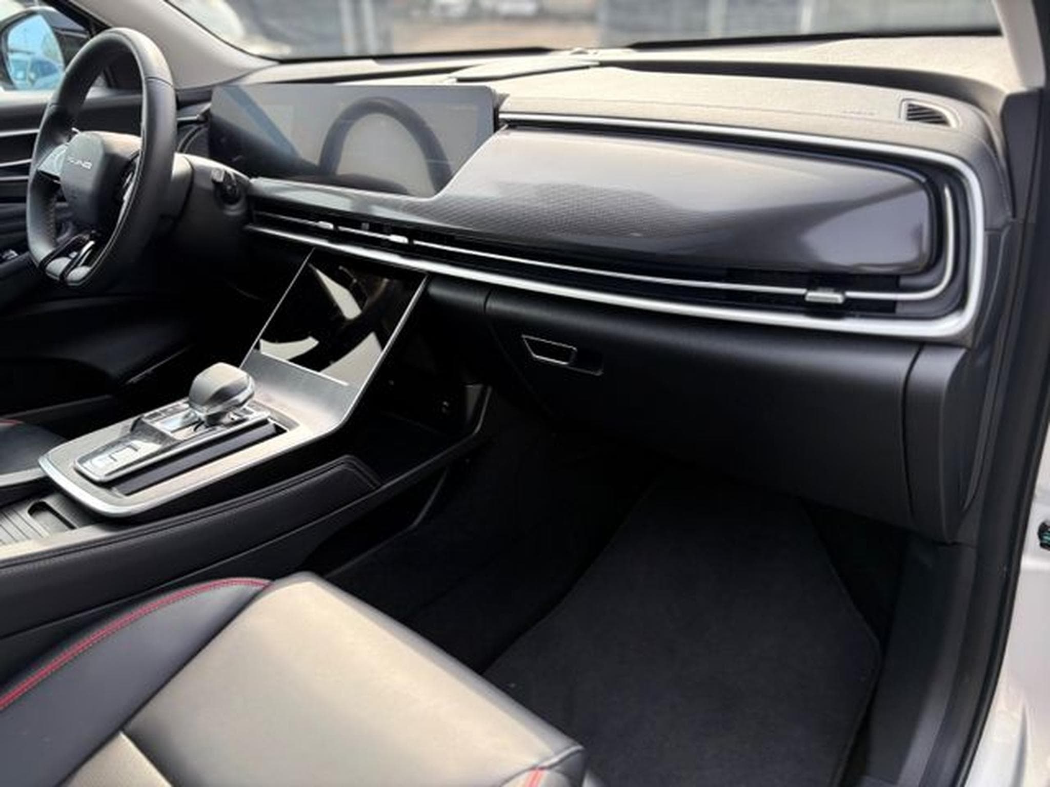 BAIC Beijing X75 Beijing X75 *NAVI*PNAO*LEDER*KAMERA* (2024) - Foto 15