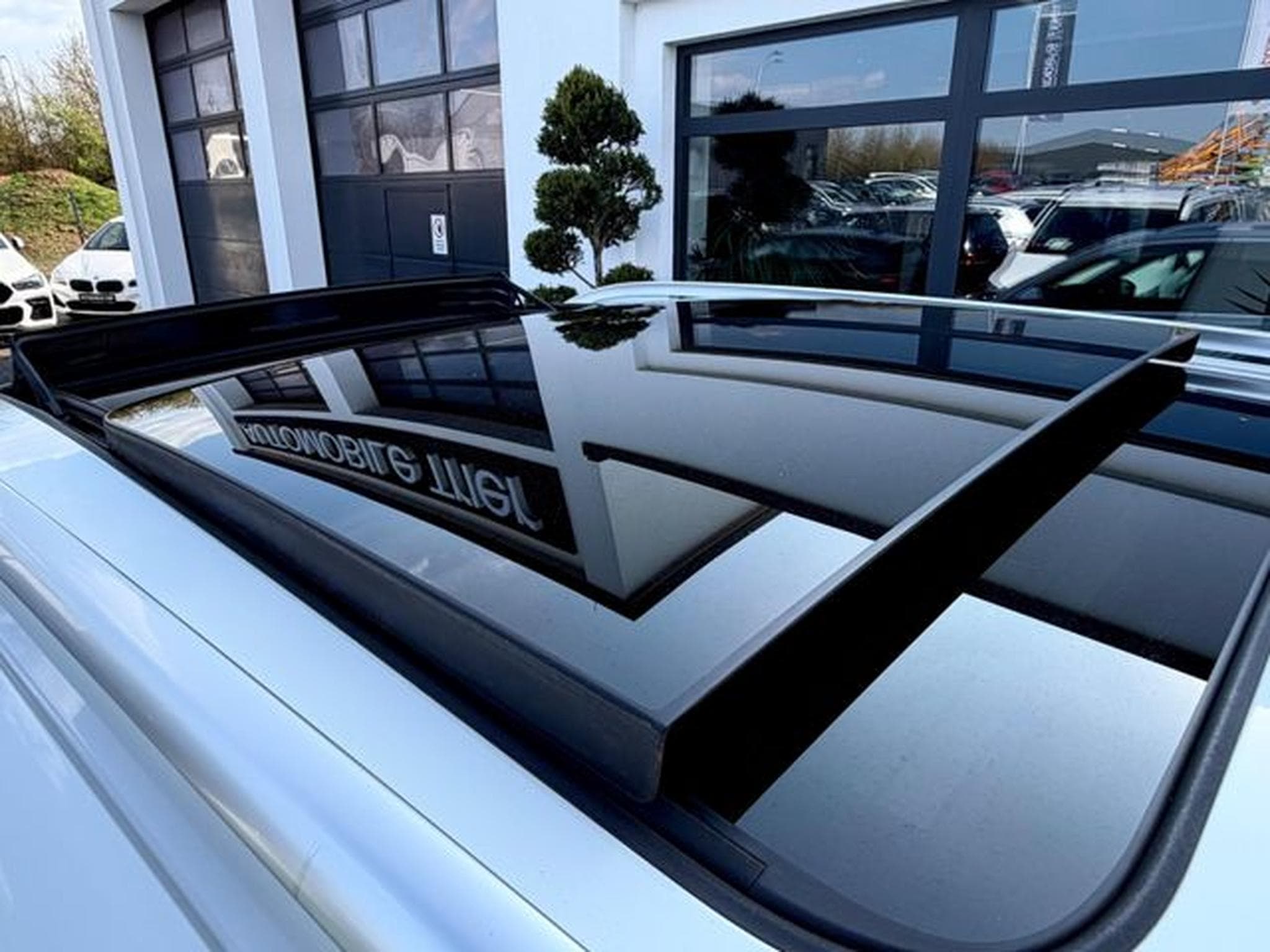 VW Tiguan Tiguan Highline 2.0 TSI DSG 4Motion /LED/ACC/AHK (2017) - Foto 23