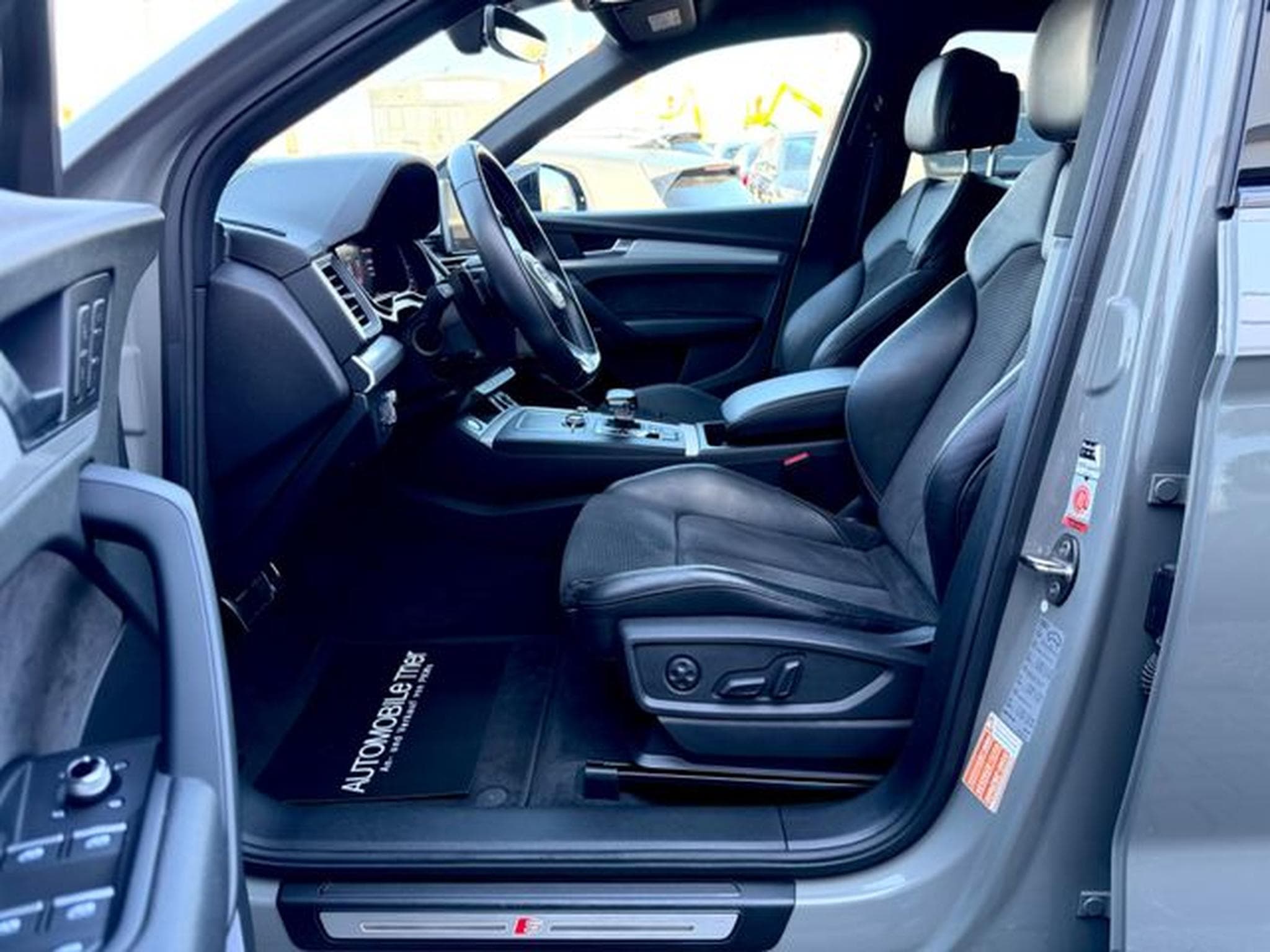 Audi SQ5 SQ5 3.0 TDI quattro /LED/ACC/HUD/CAM/GARANTIE (2019) - Photo 9