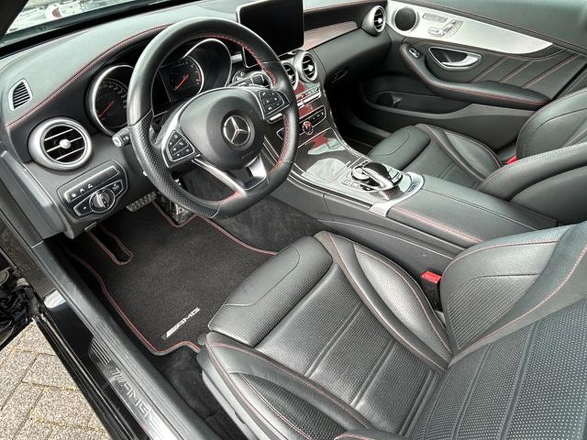 Mercedes C 43 AMG C 43 T AMG 4Matic Pano Navi Leder Kamera (2017) - Foto 11