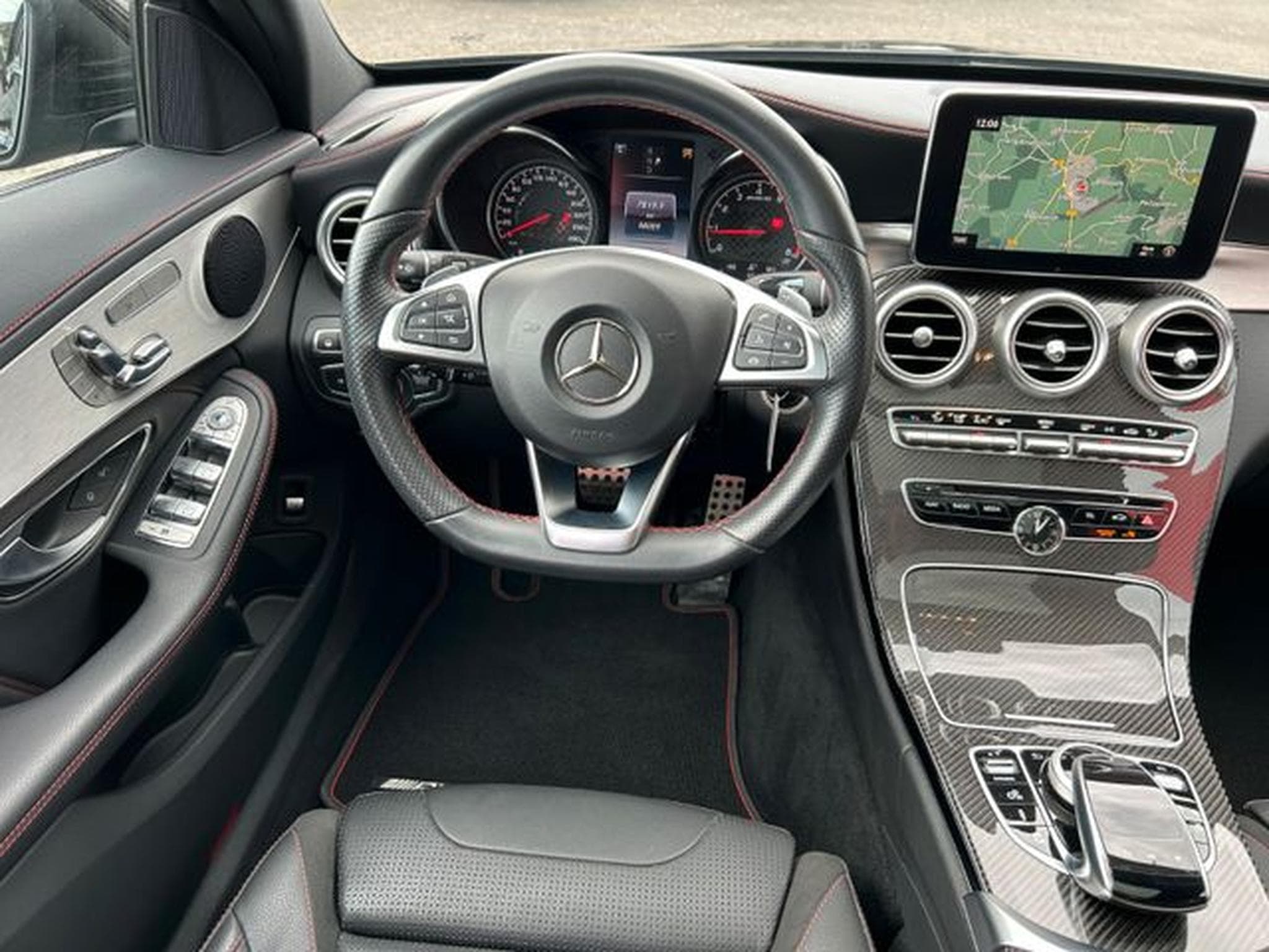 Mercedes C 43 AMG C 43 T AMG 4Matic Pano Navi Leder Kamera (2017) - Foto 14
