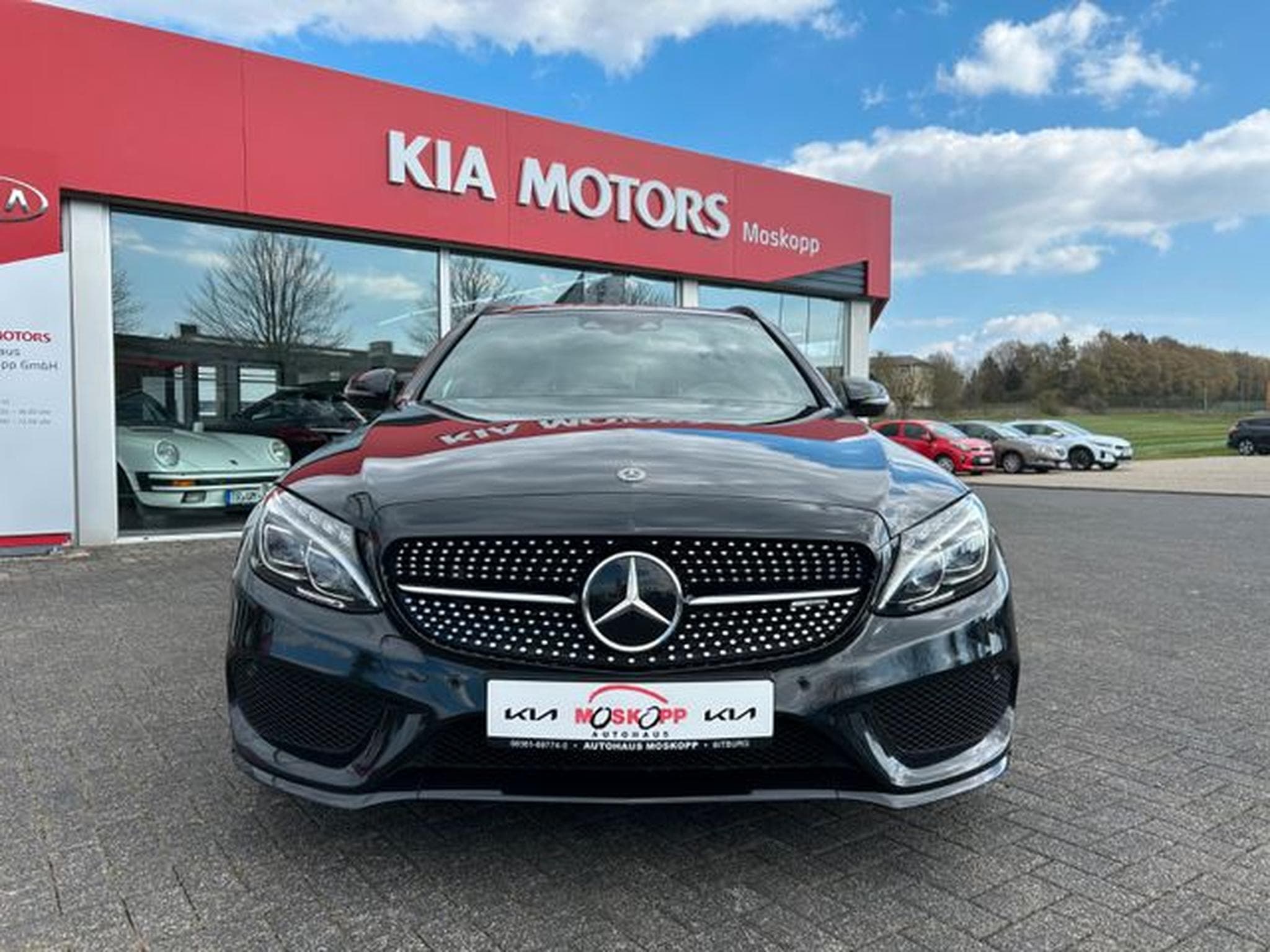 Mercedes C 43 AMG C 43 T AMG 4Matic Pano Navi Leder Kamera (2017) - Foto 2