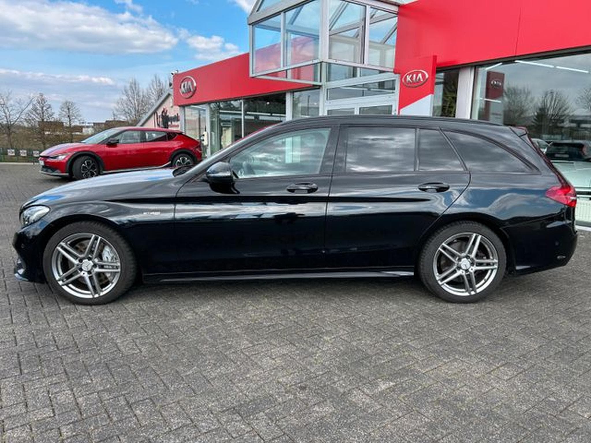 Mercedes C 43 AMG C 43 T AMG 4Matic Pano Navi Leder Kamera (2017) - Foto 4