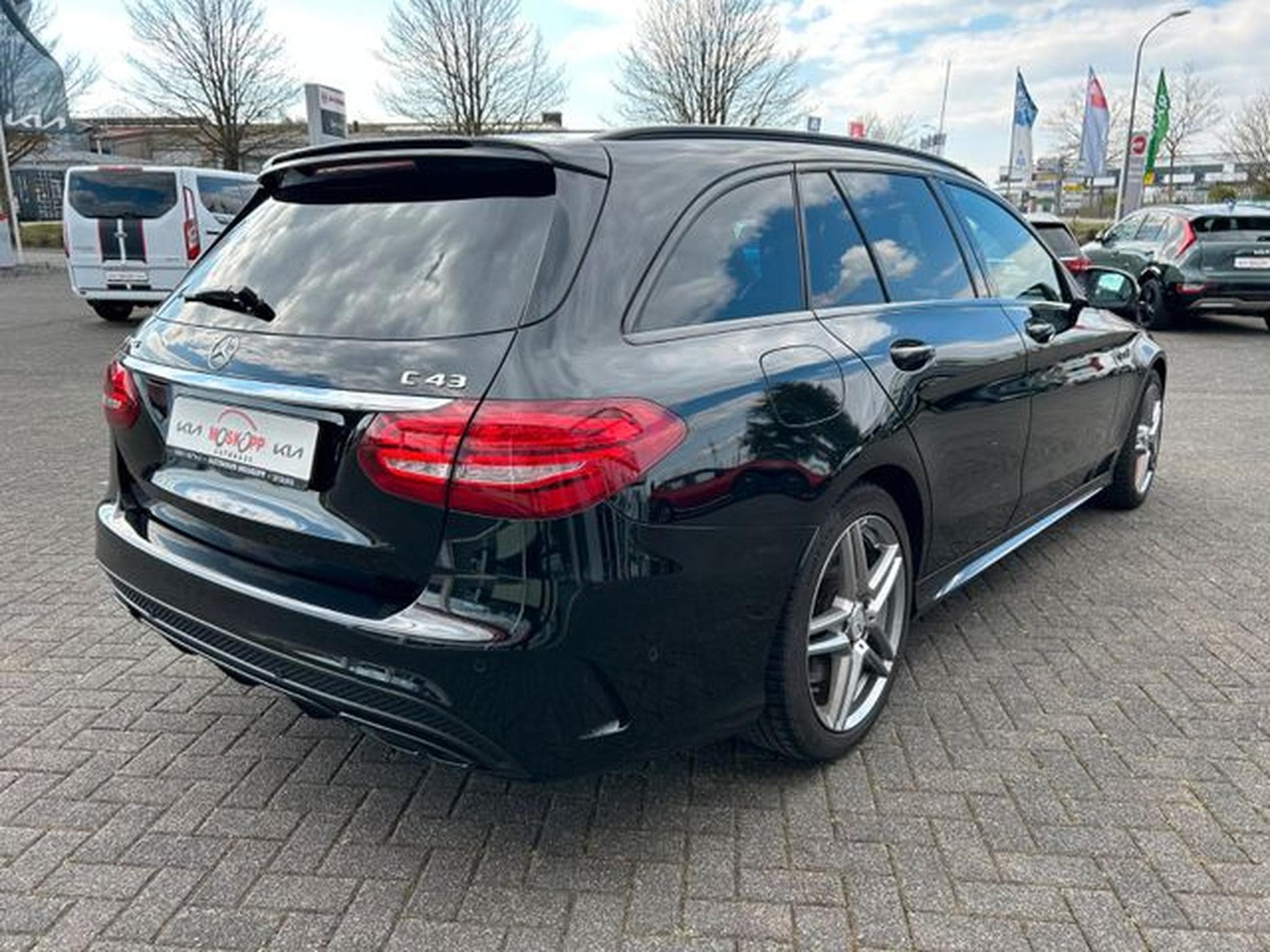 Mercedes C 43 AMG C 43 T AMG 4Matic Pano Navi Leder Kamera (2017) - Foto 8