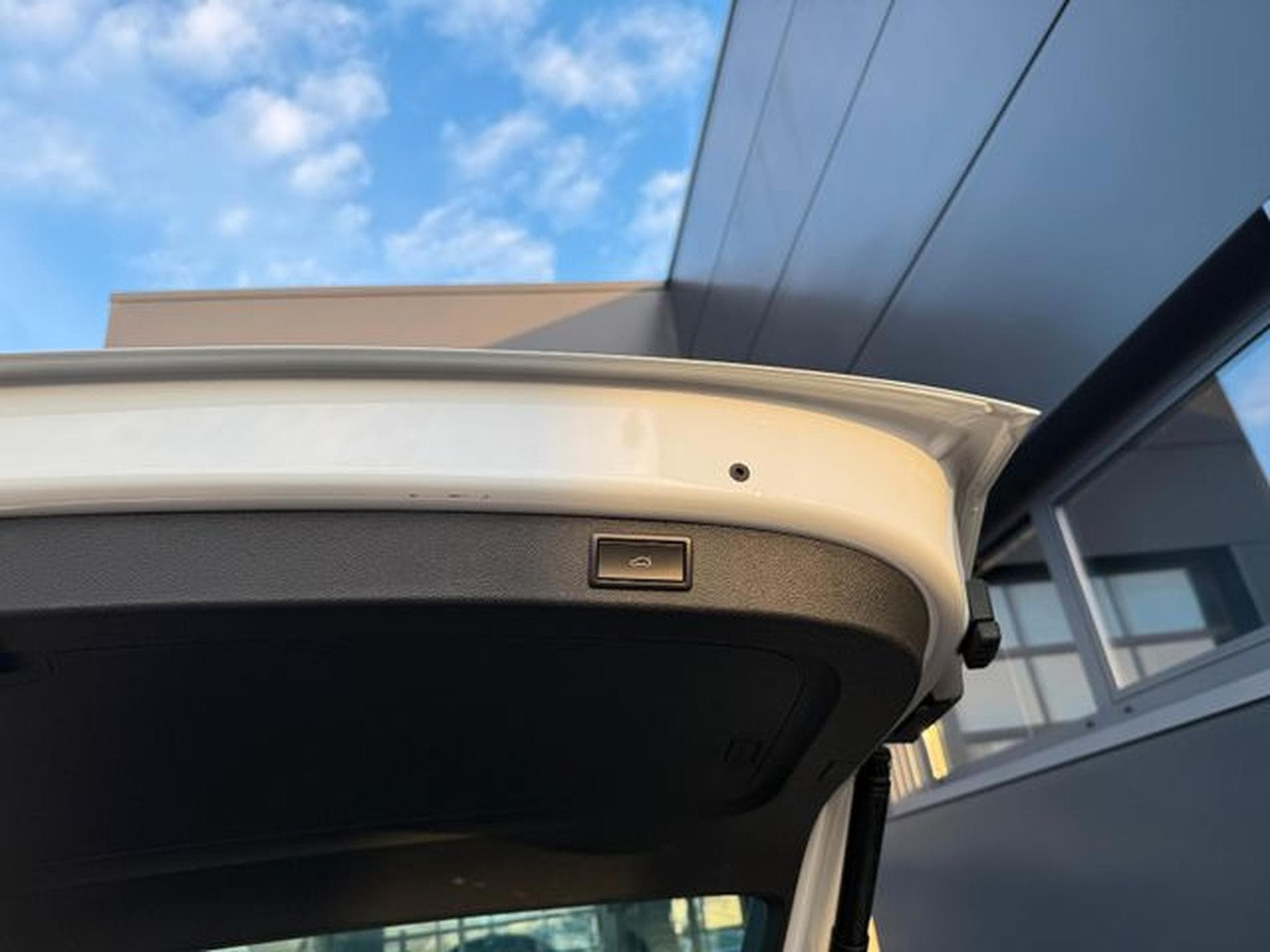 Skoda Kodiaq Kodiaq 2,0TDi Sportline 4x4 Pano 19" AHK DCC ACC (2021) - Foto 13