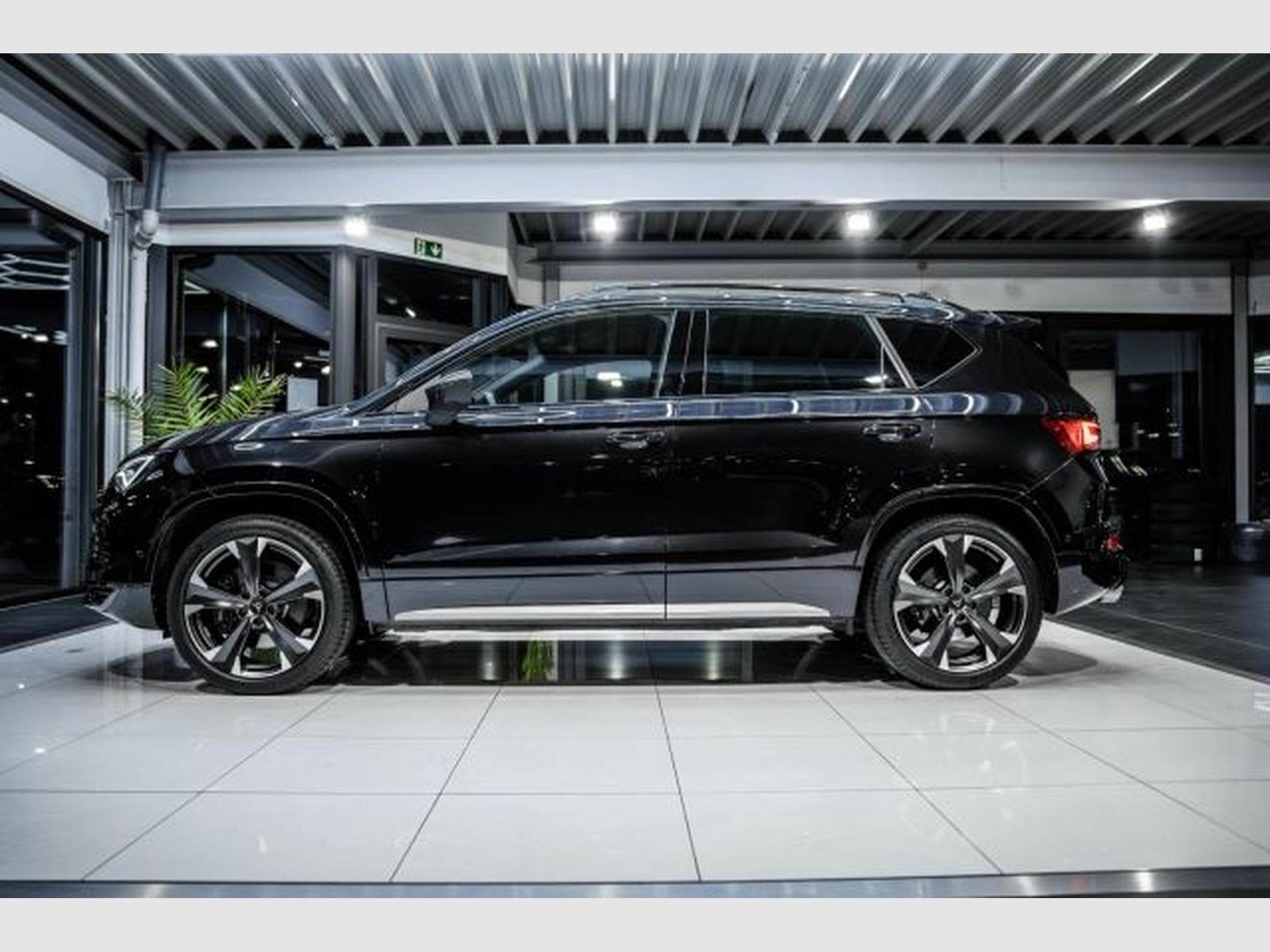 Cupra Ateca Ateca VZ 2.0 TSI DSG 4Drive Akrapovic NP: 58Tsd (2023) - Foto 10