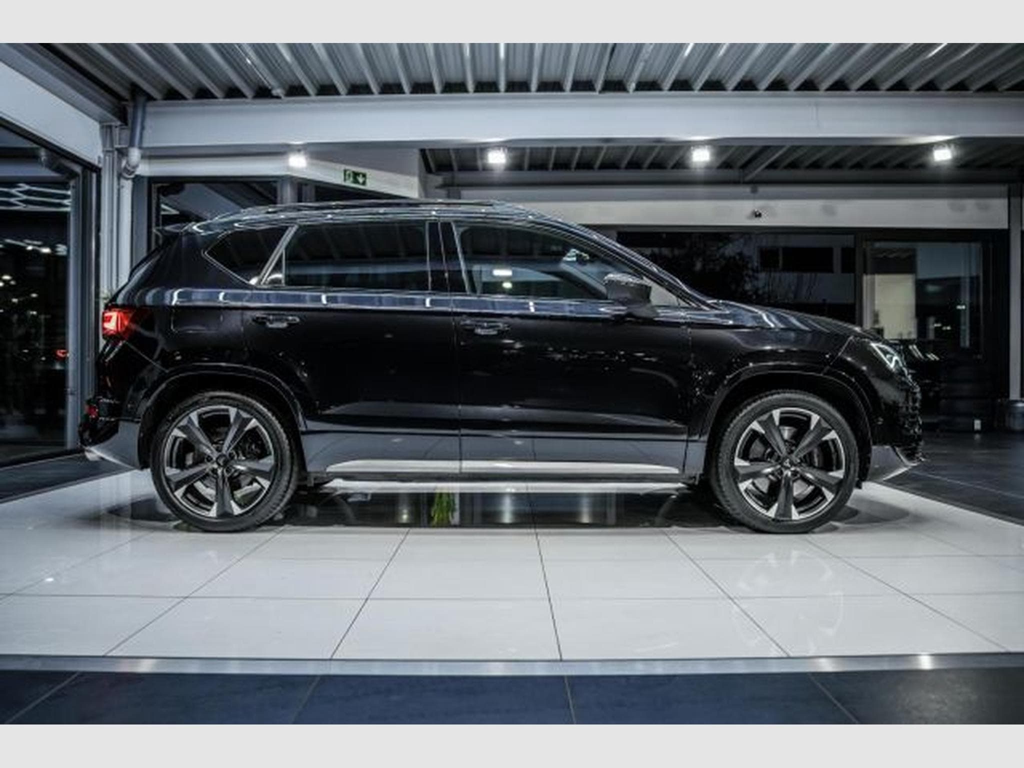 Cupra Ateca Ateca VZ 2.0 TSI DSG 4Drive Akrapovic NP: 58Tsd (2023) - Foto 7