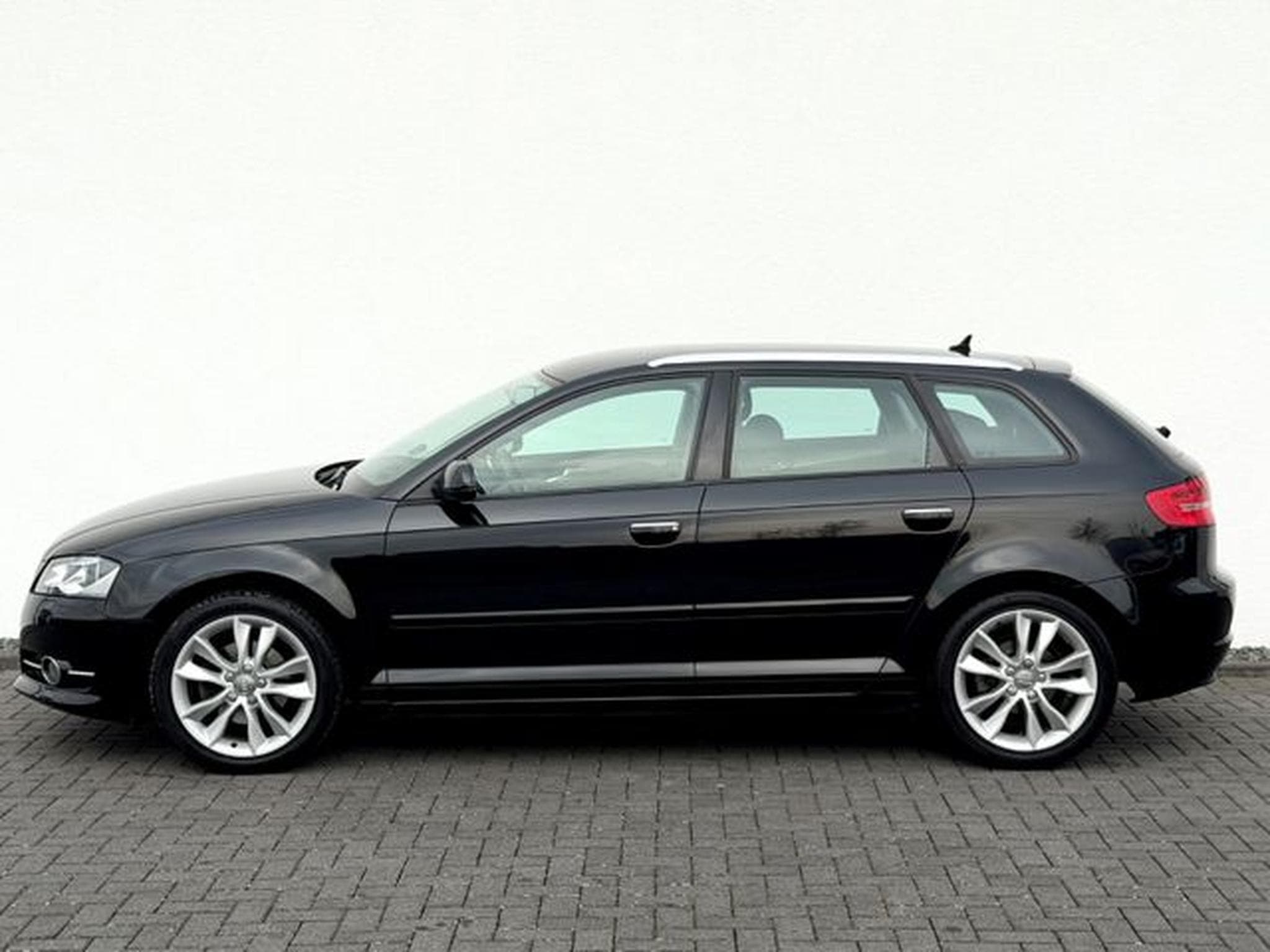 Audi A3 A3 Sportback 2.0 TDI /NAVI/LED/PDC/GARANTIE/ (2011) - Photo 8