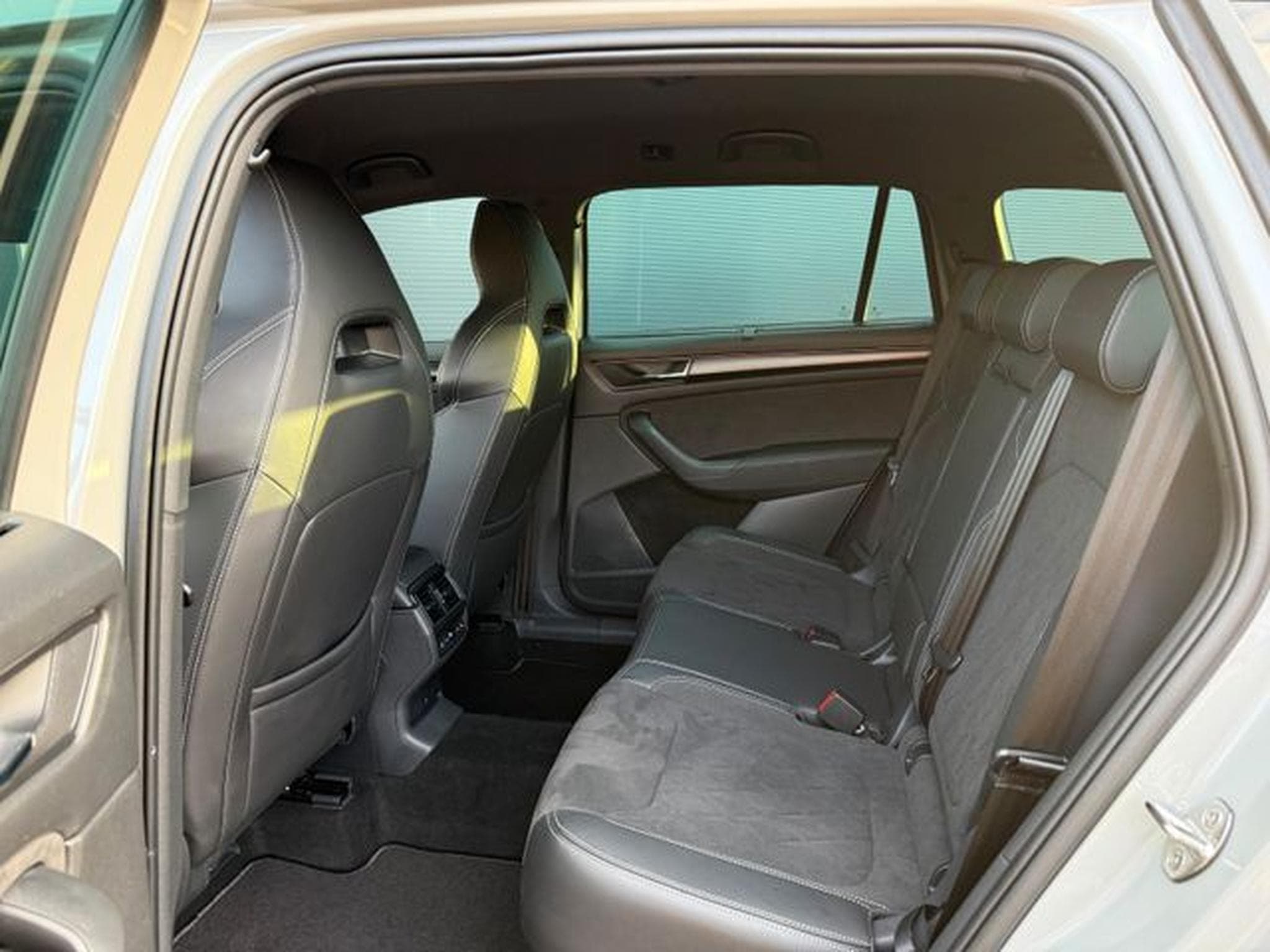 Skoda Kodiaq Kodiaq 2,0TDi Sportline 4x4 AHK Matrix Memo Key (2023) - Foto 11