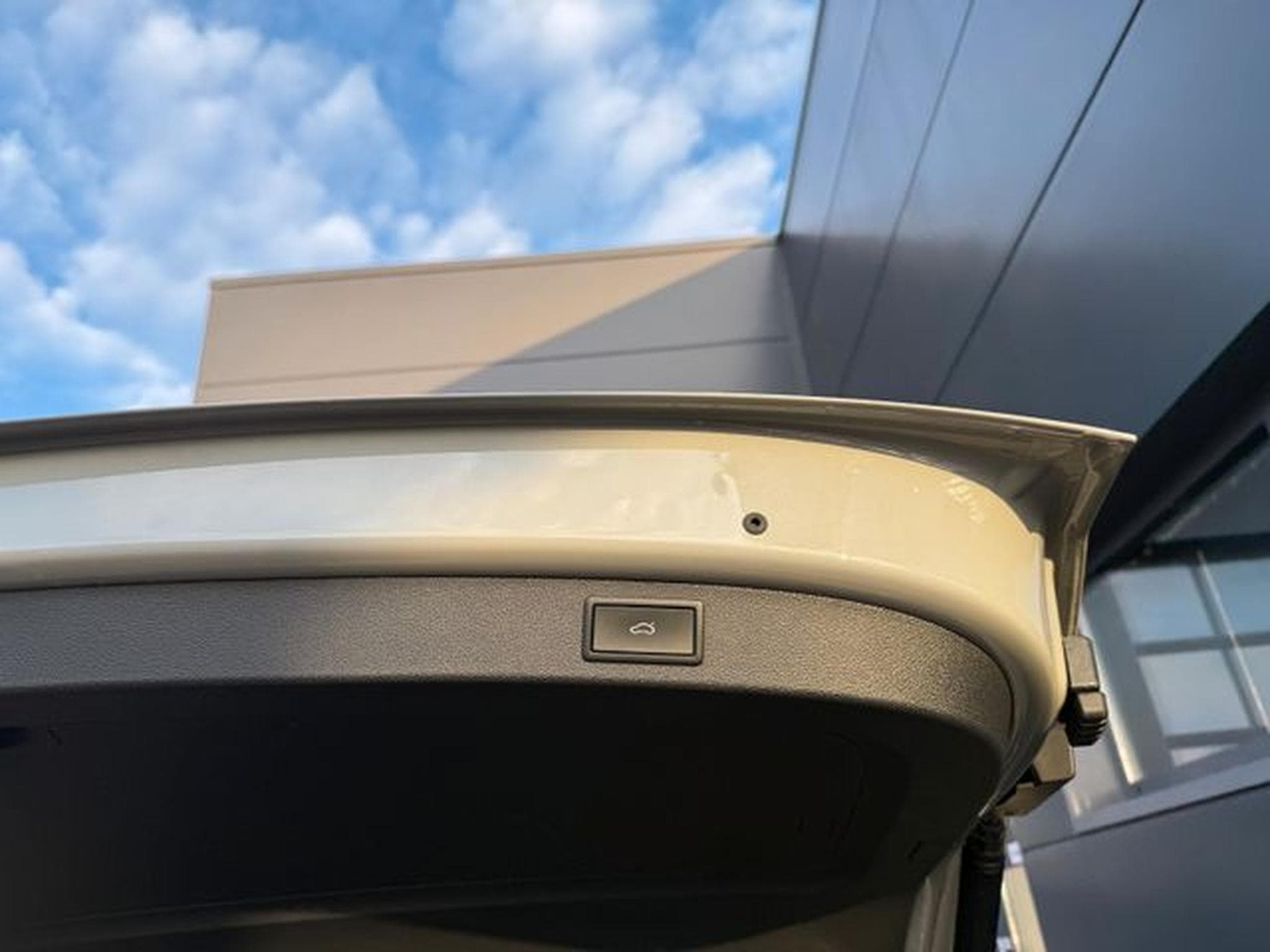 Skoda Kodiaq Kodiaq 2,0TDi Sportline 4x4 AHK Matrix Memo Key (2023) - Foto 13