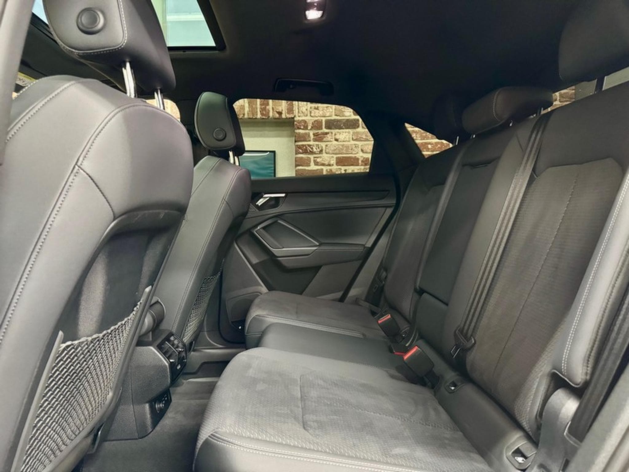 Audi Q3 Q3 Sportback 2.0 TDi 150cv Auto S-LINE (2024) - Foto 6